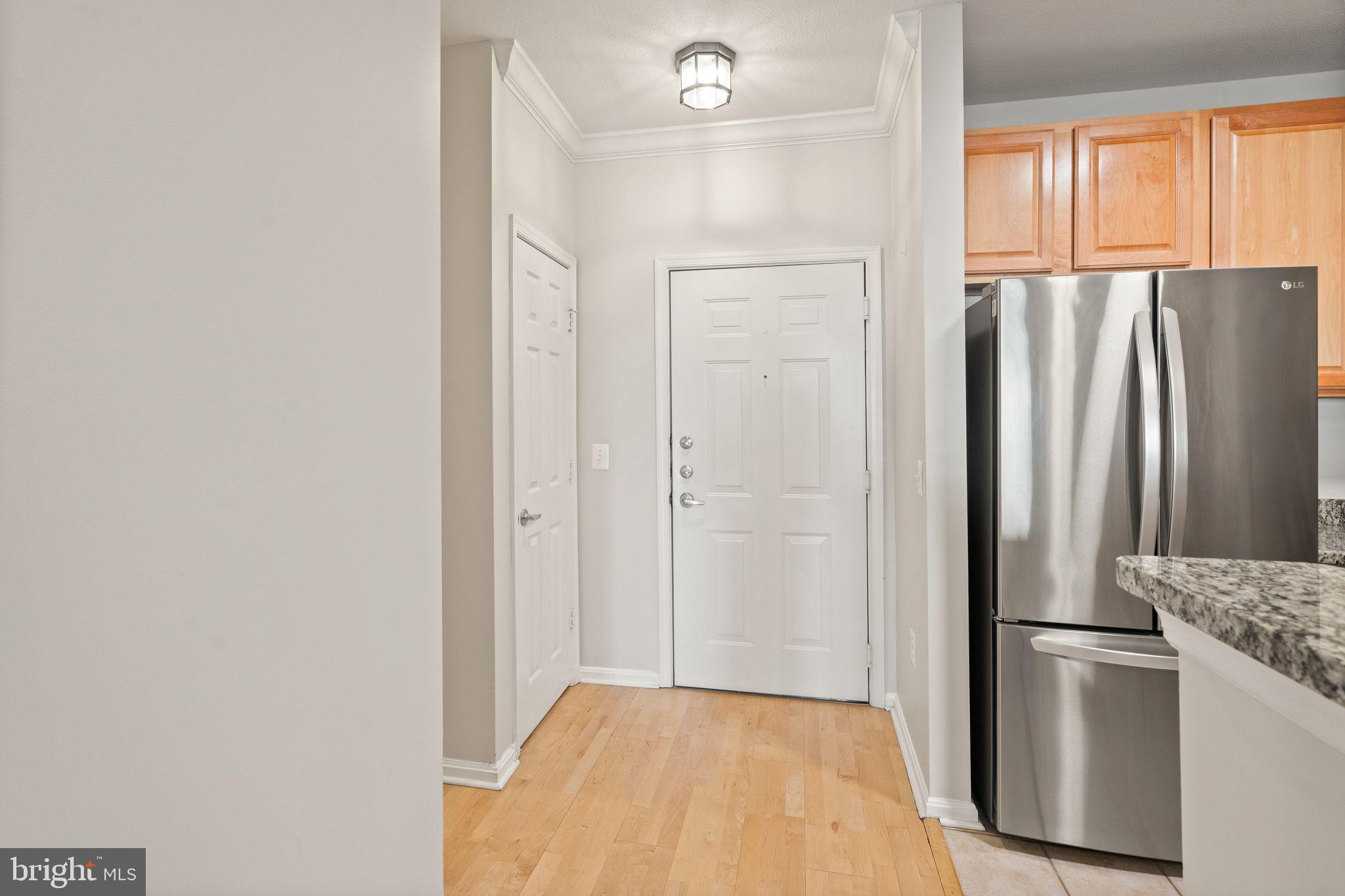 MARQUIS AT VIENNA STATION - Residential