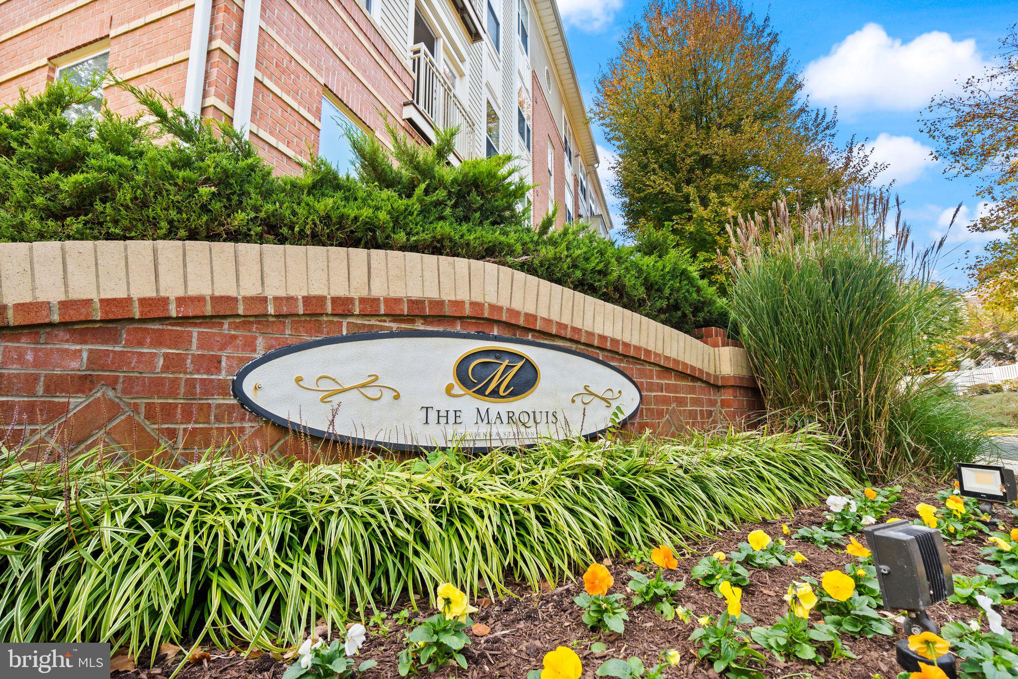 MARQUIS AT VIENNA STATION - Residential