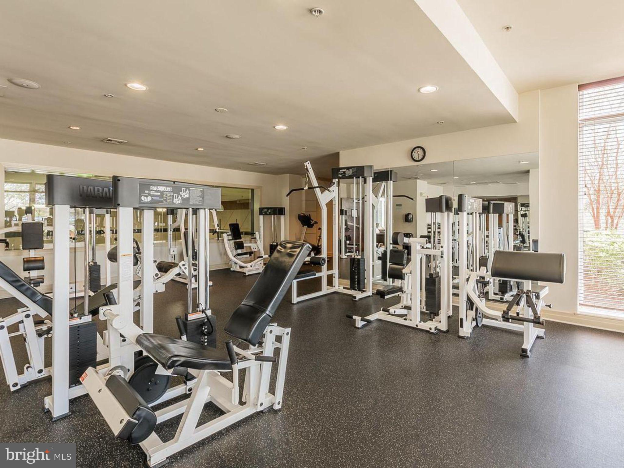 MARQUIS AT VIENNA STATION - Residential