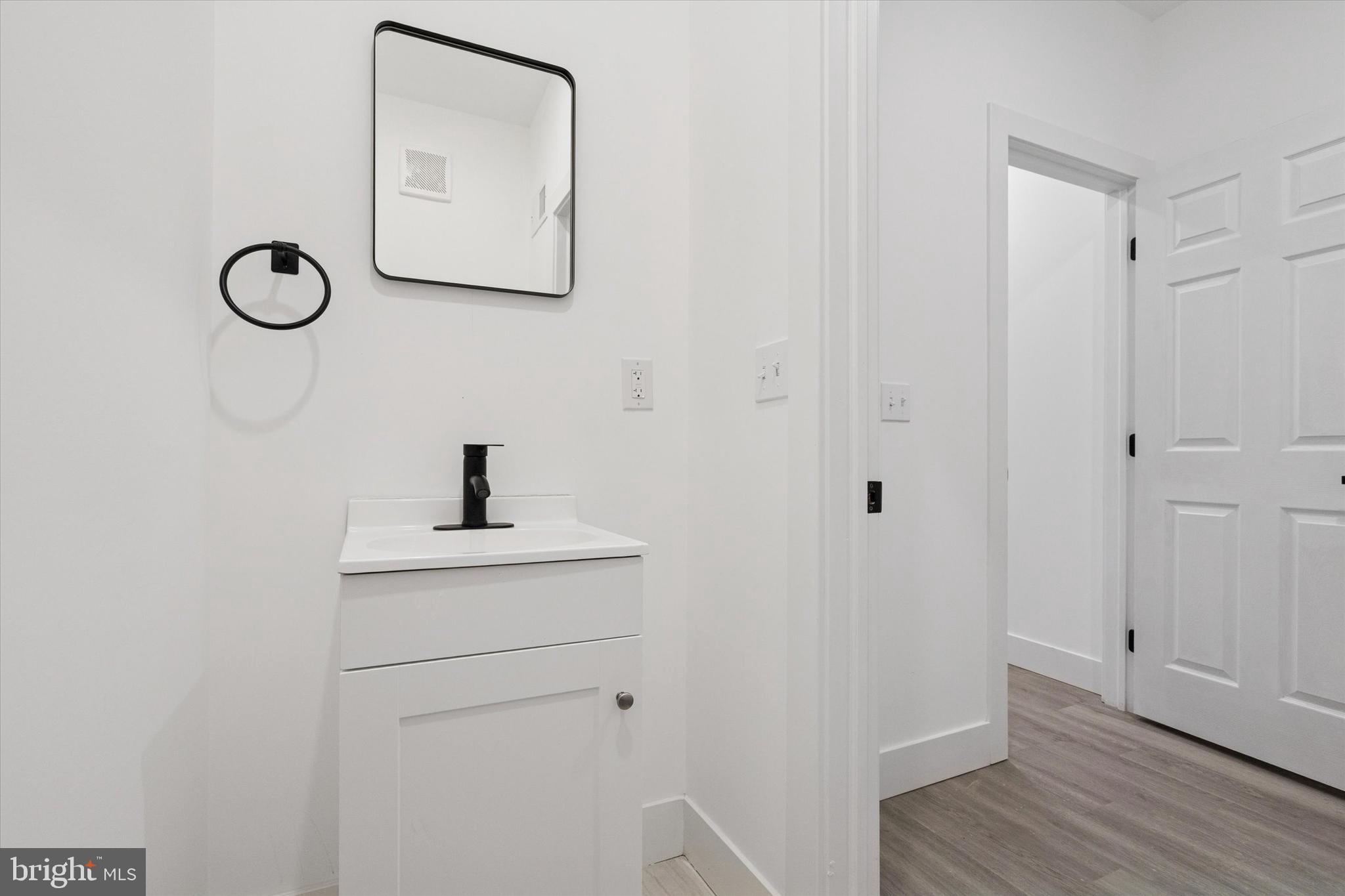 COBBS CREEK - Residential