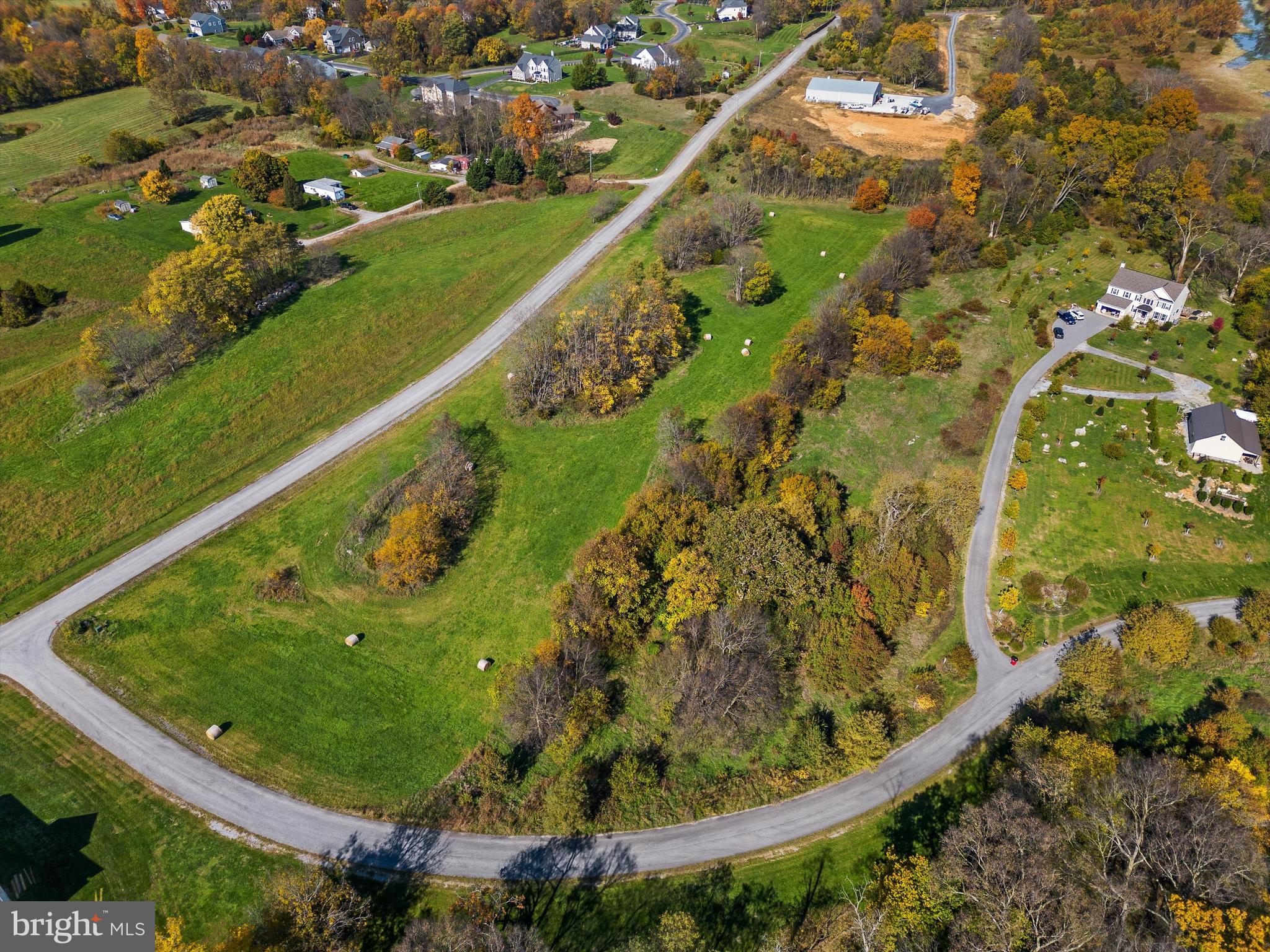 CROFTS-SHEPHERDSTOWN - Land