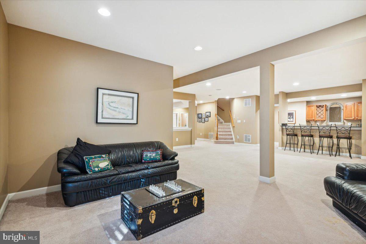 VILLAGES OF URBANA - Residential