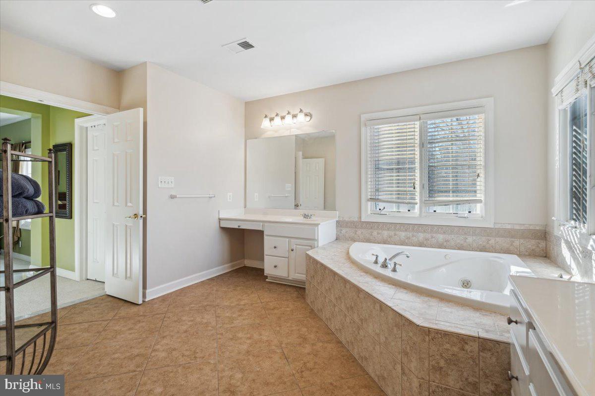 VILLAGES OF URBANA - Residential