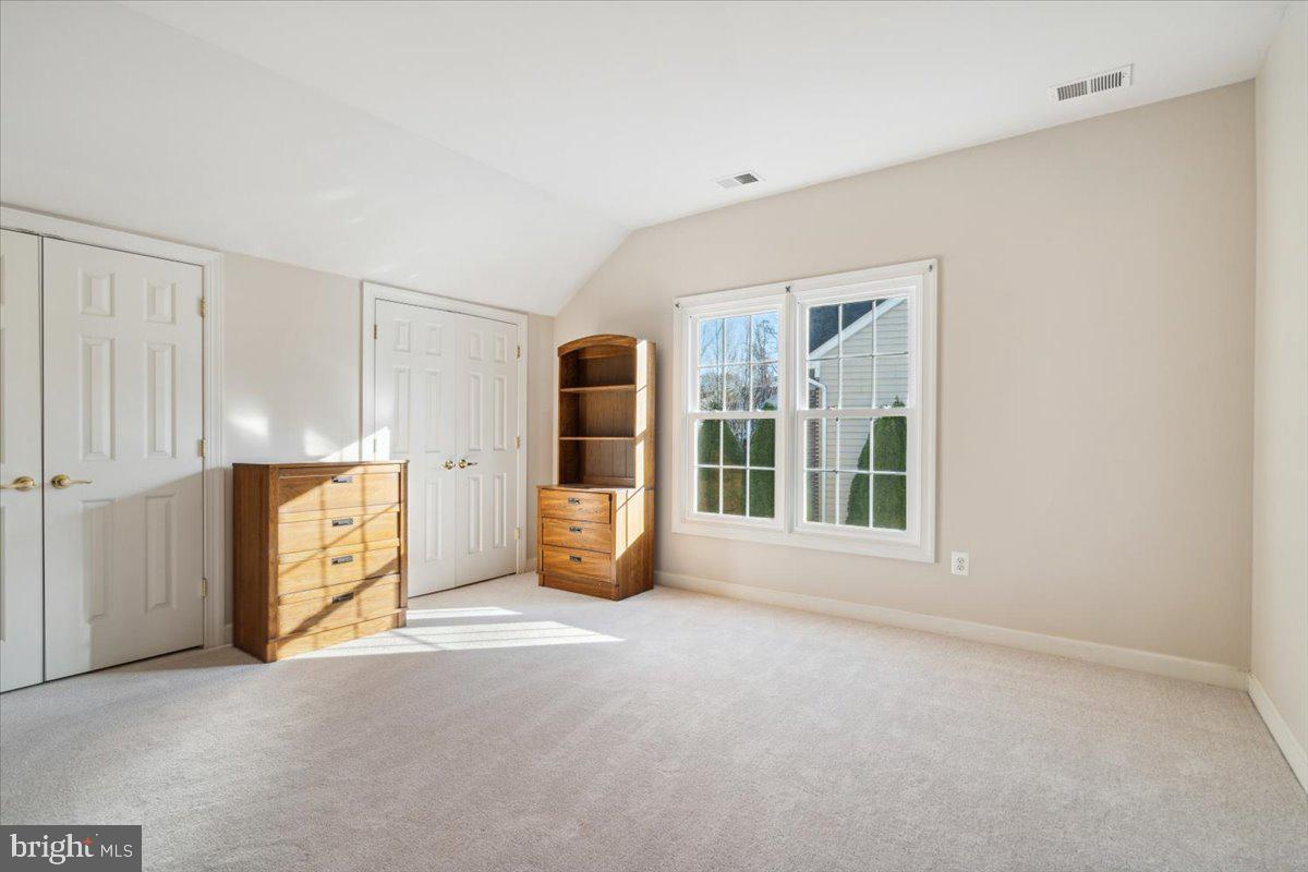 VILLAGES OF URBANA - Residential