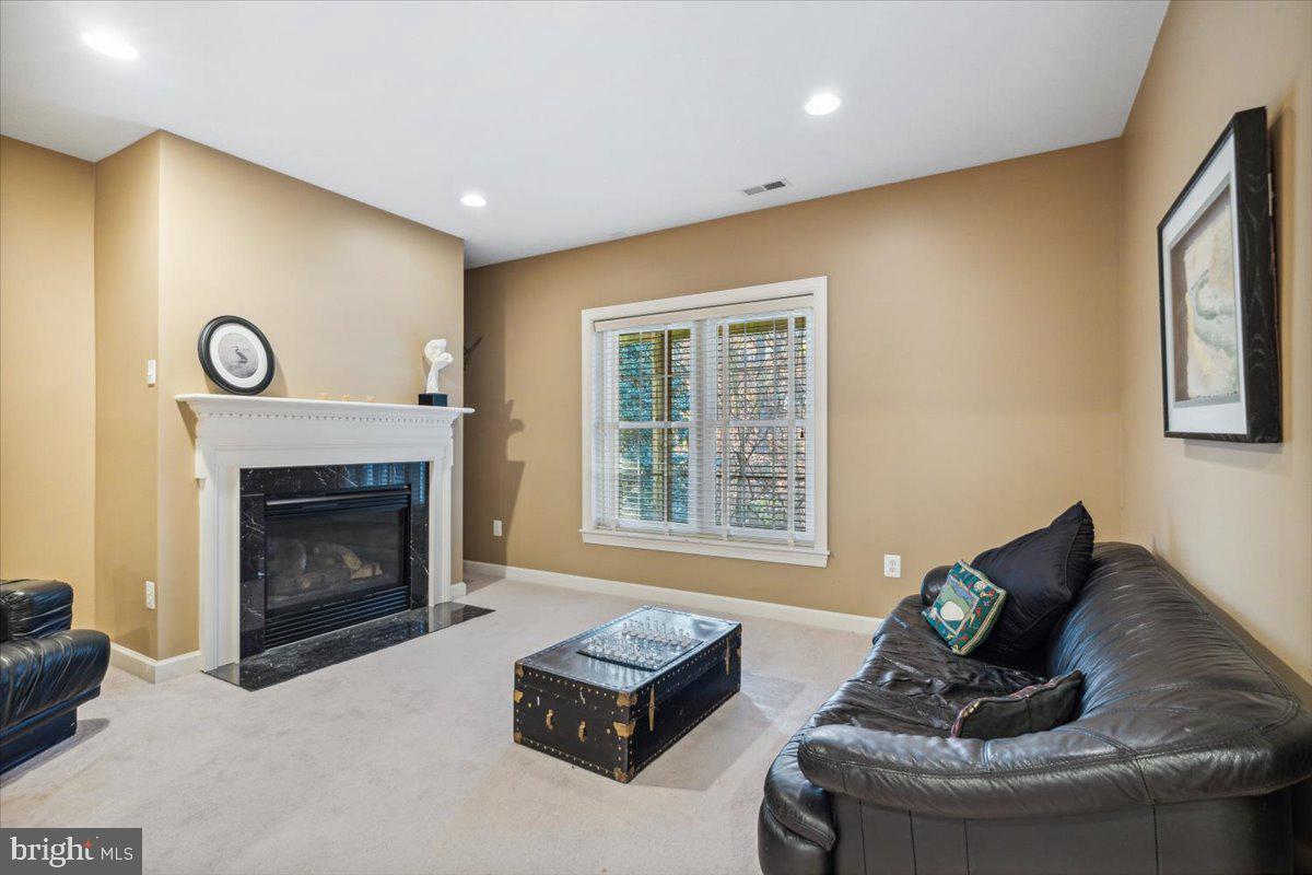 VILLAGES OF URBANA - Residential