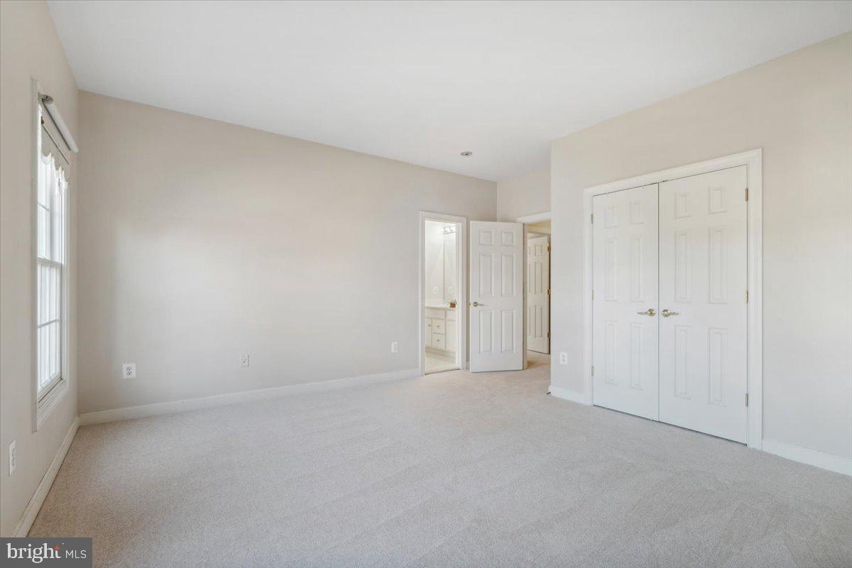 VILLAGES OF URBANA - Residential