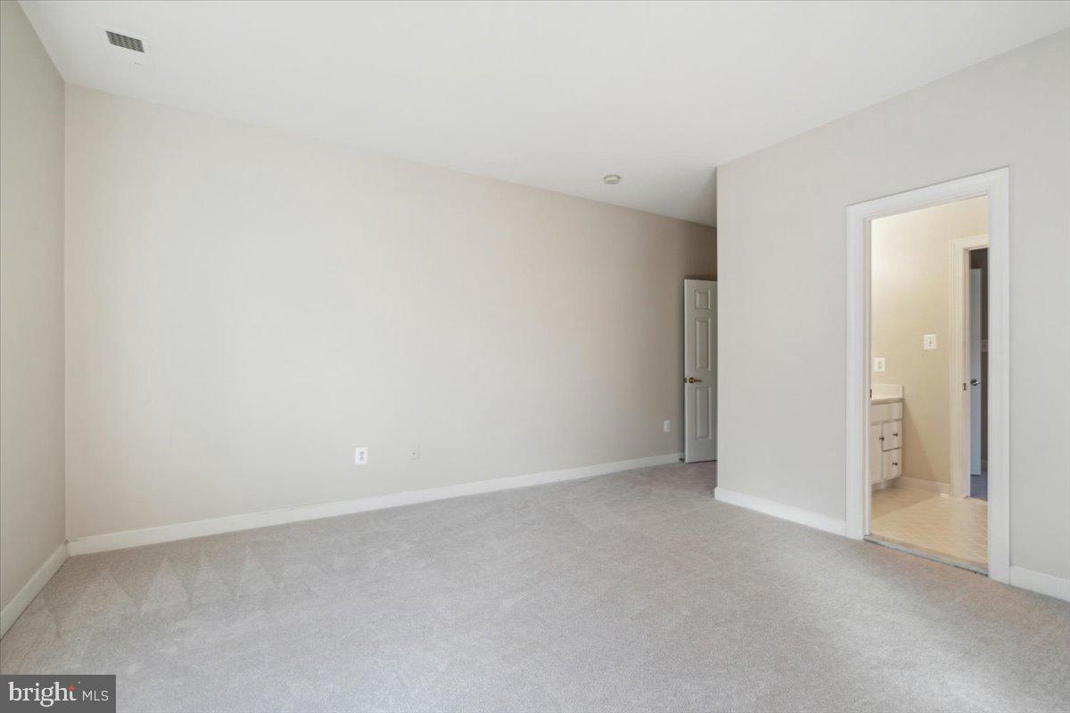 VILLAGES OF URBANA - Residential