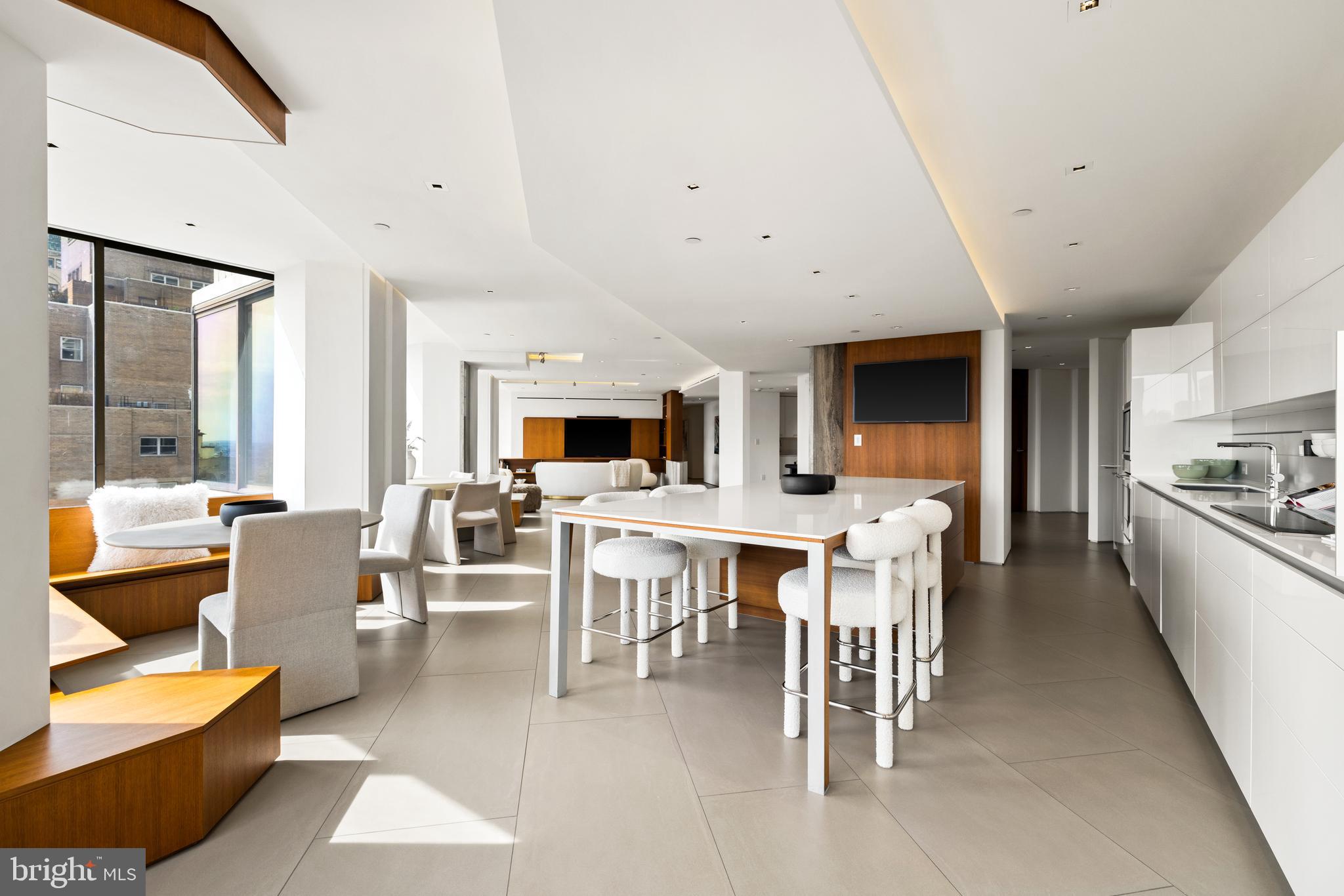 RITTENHOUSE SQUARE - Residential