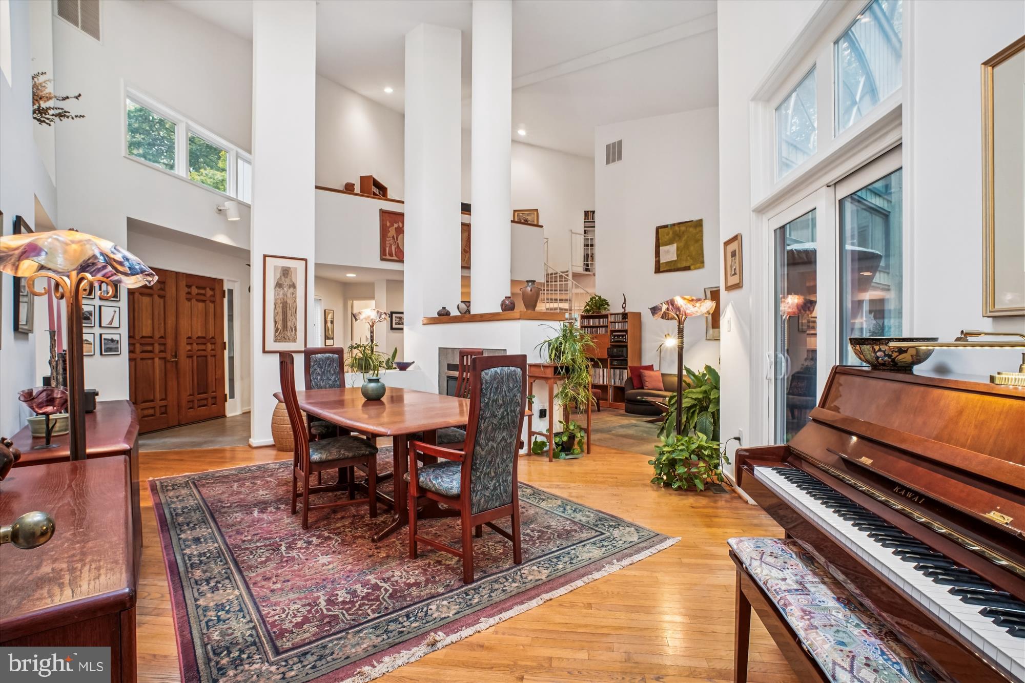 RESTON - Residential