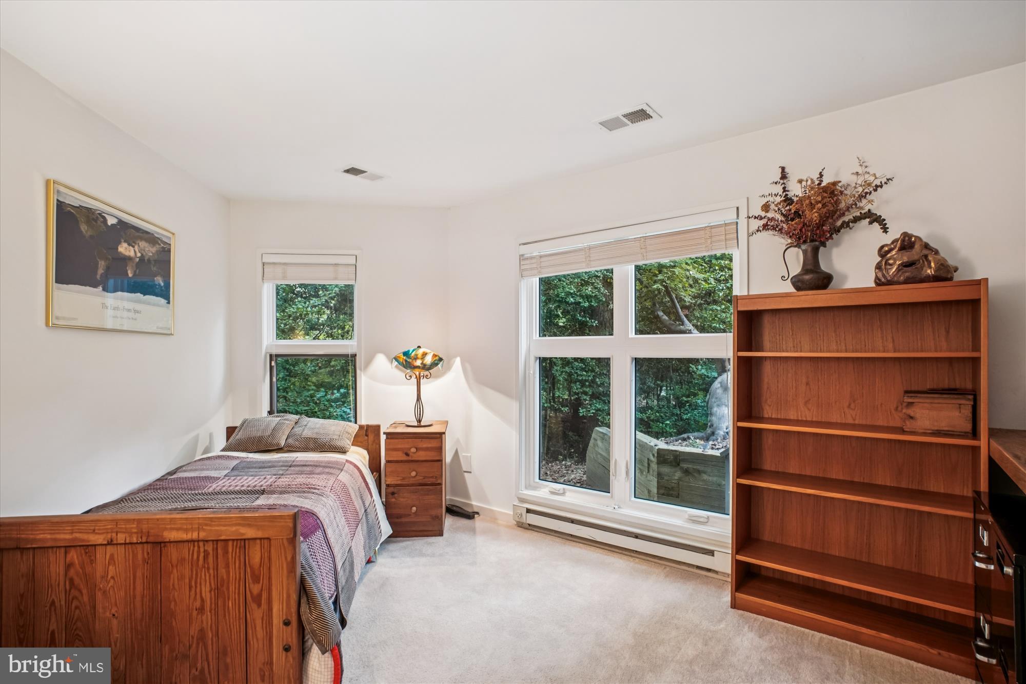 RESTON - Residential