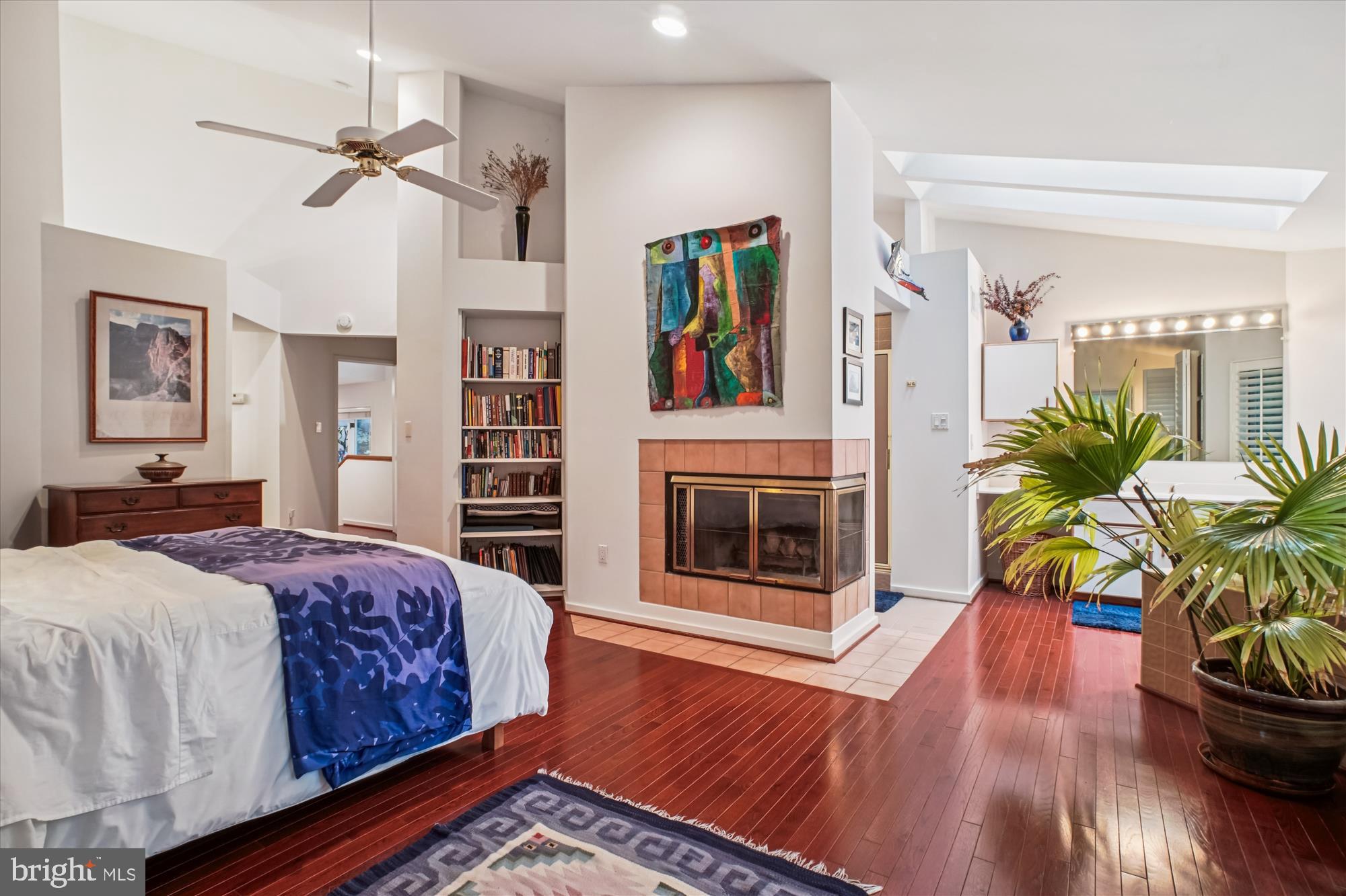 RESTON - Residential