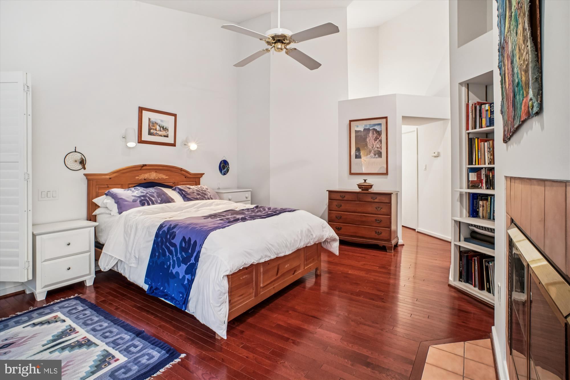 RESTON - Residential