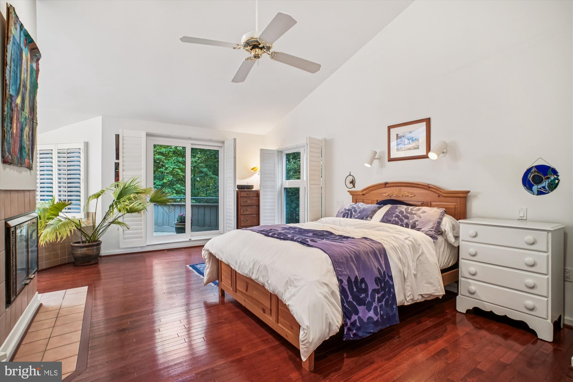 RESTON - Residential