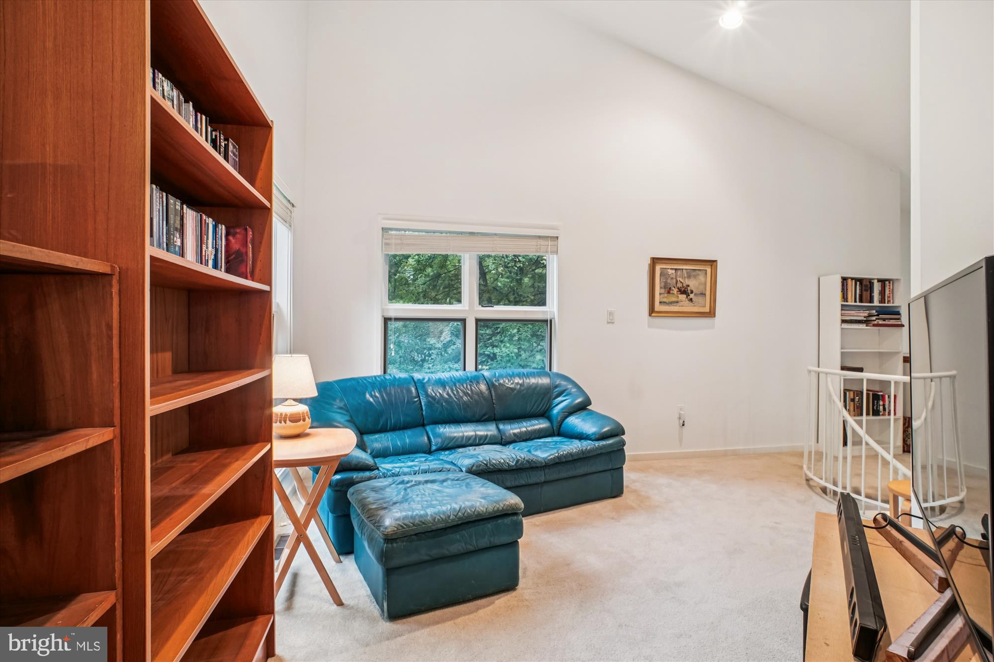 RESTON - Residential