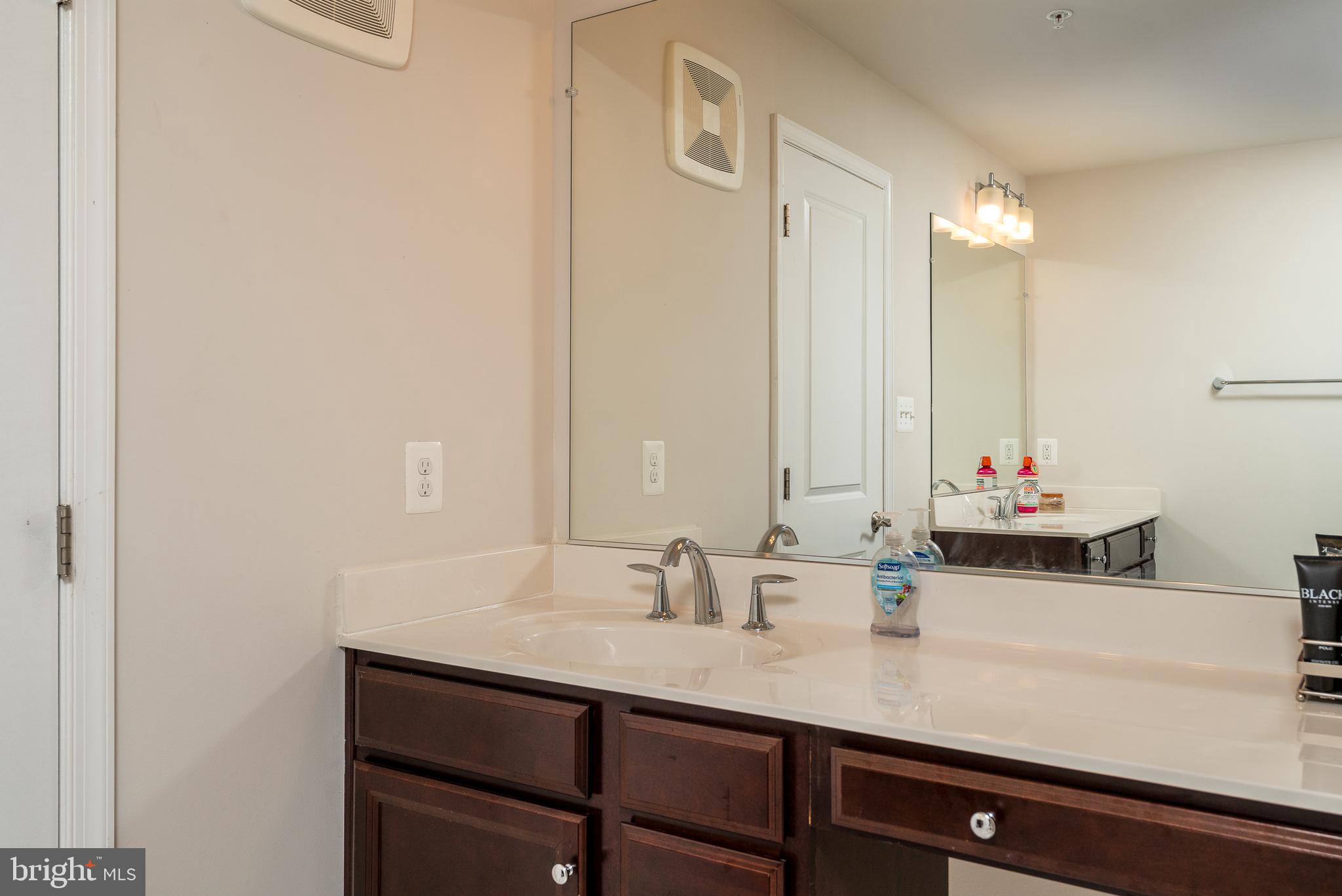 PARKSIDE AT WESTPHALIA - Residential Lease