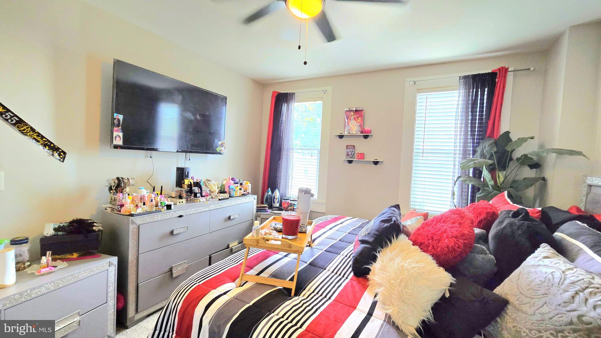 PEN LUCY - Residential