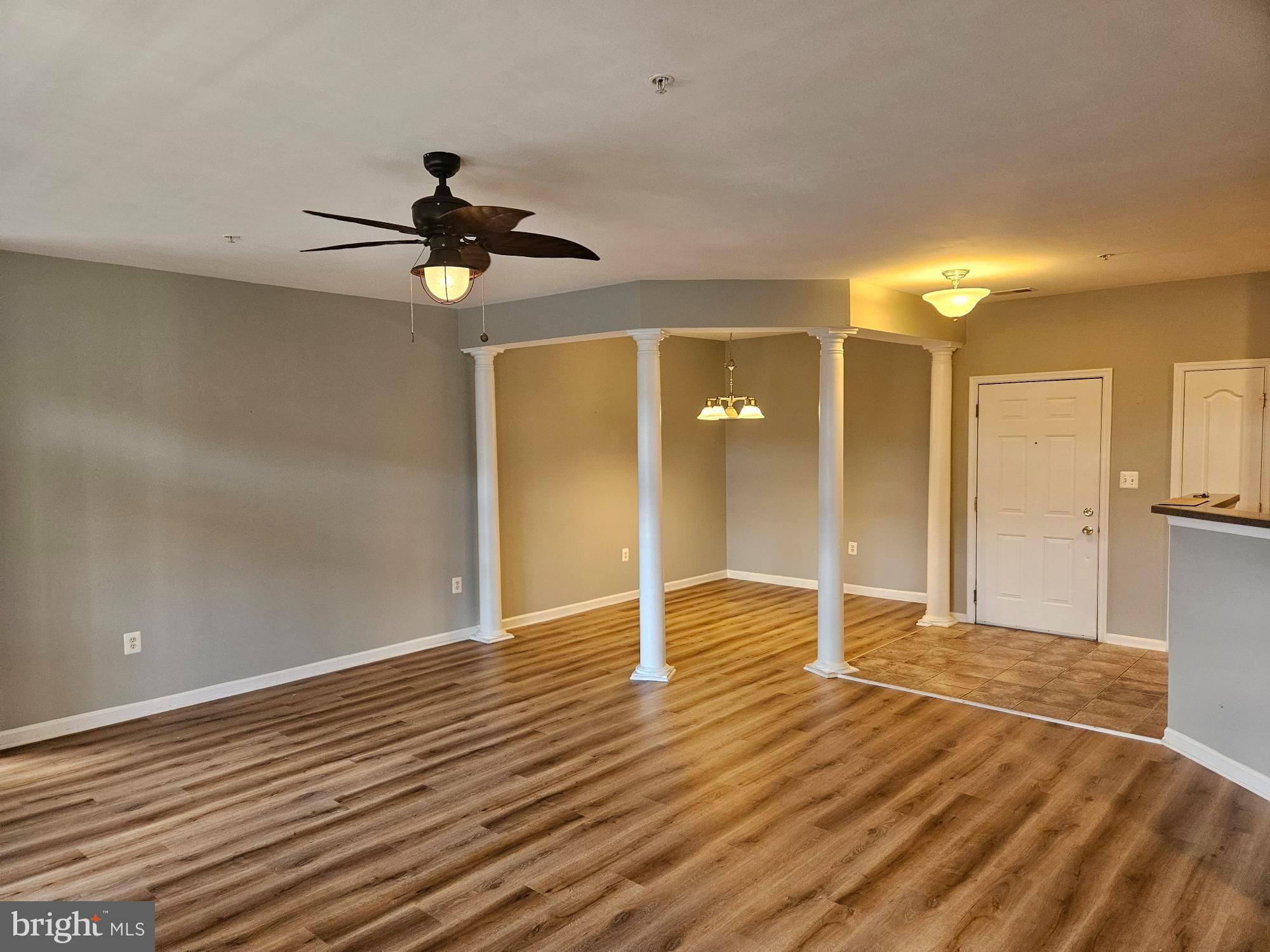 THE RESERVE CONDOMINIUMS - Residential Lease