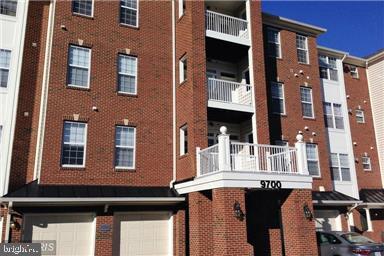 THE RESERVE CONDOMINIUMS - Residential Lease