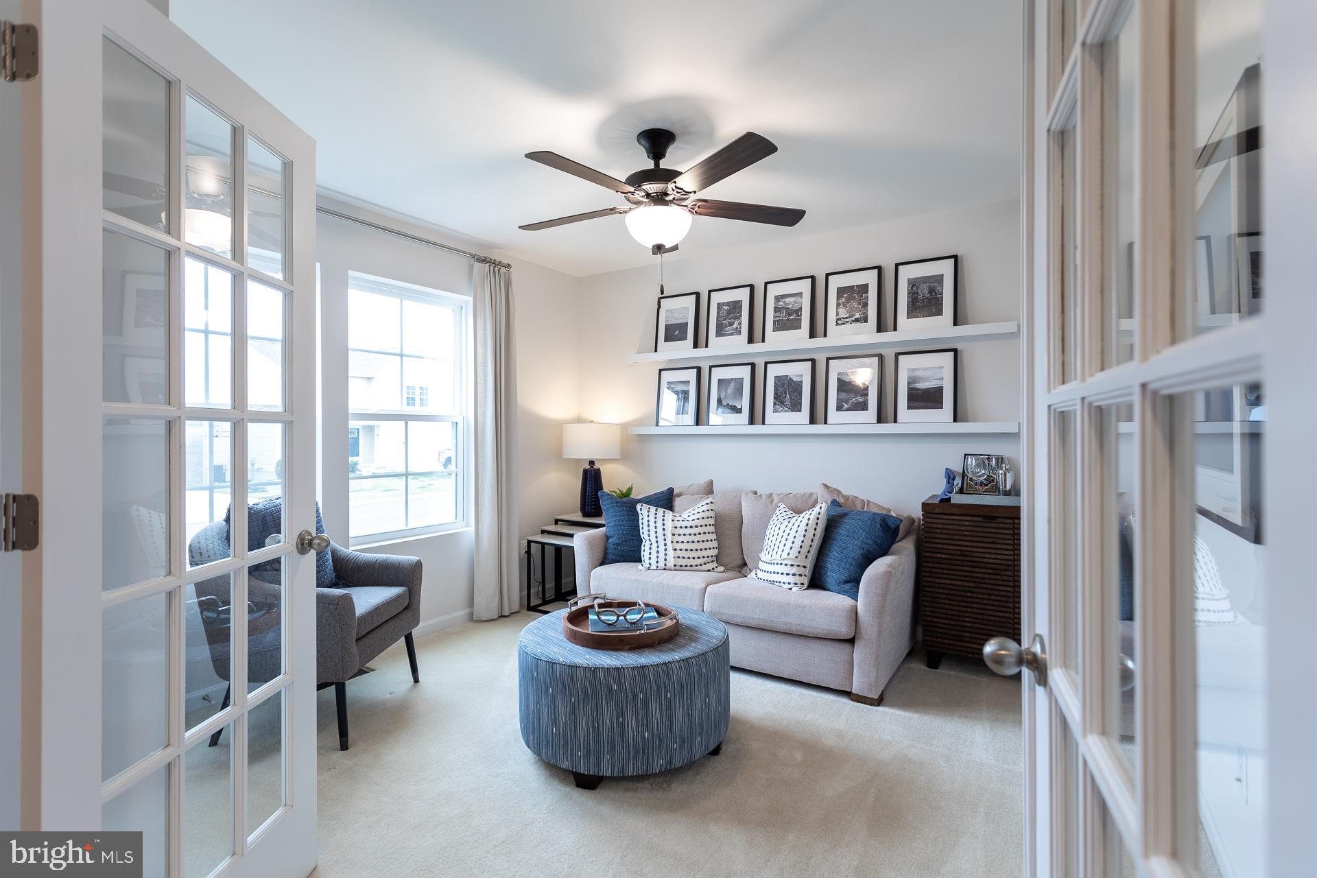 KING'S CROSSING - Residential