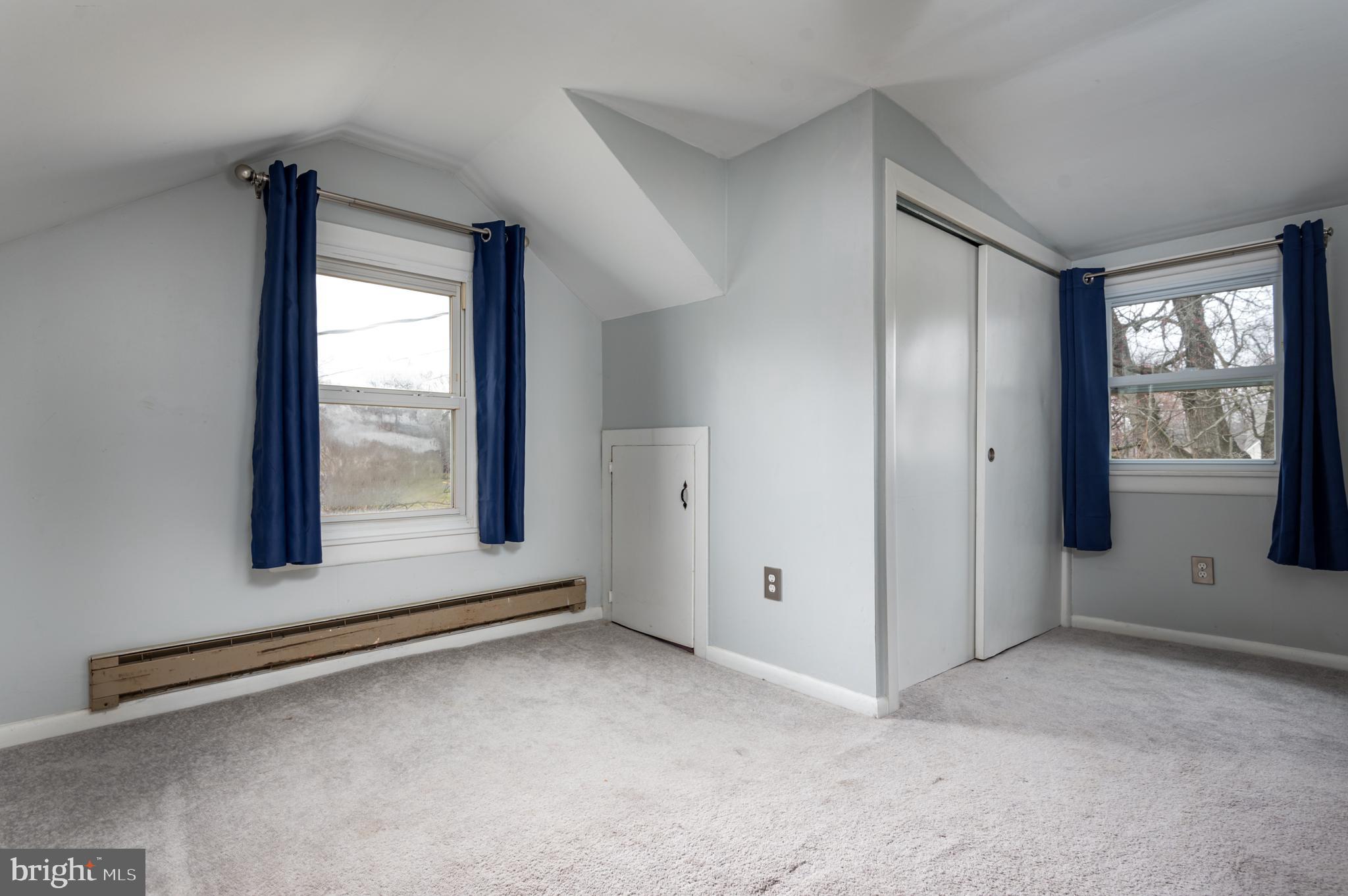 WOODLAWN ACRES - Residential