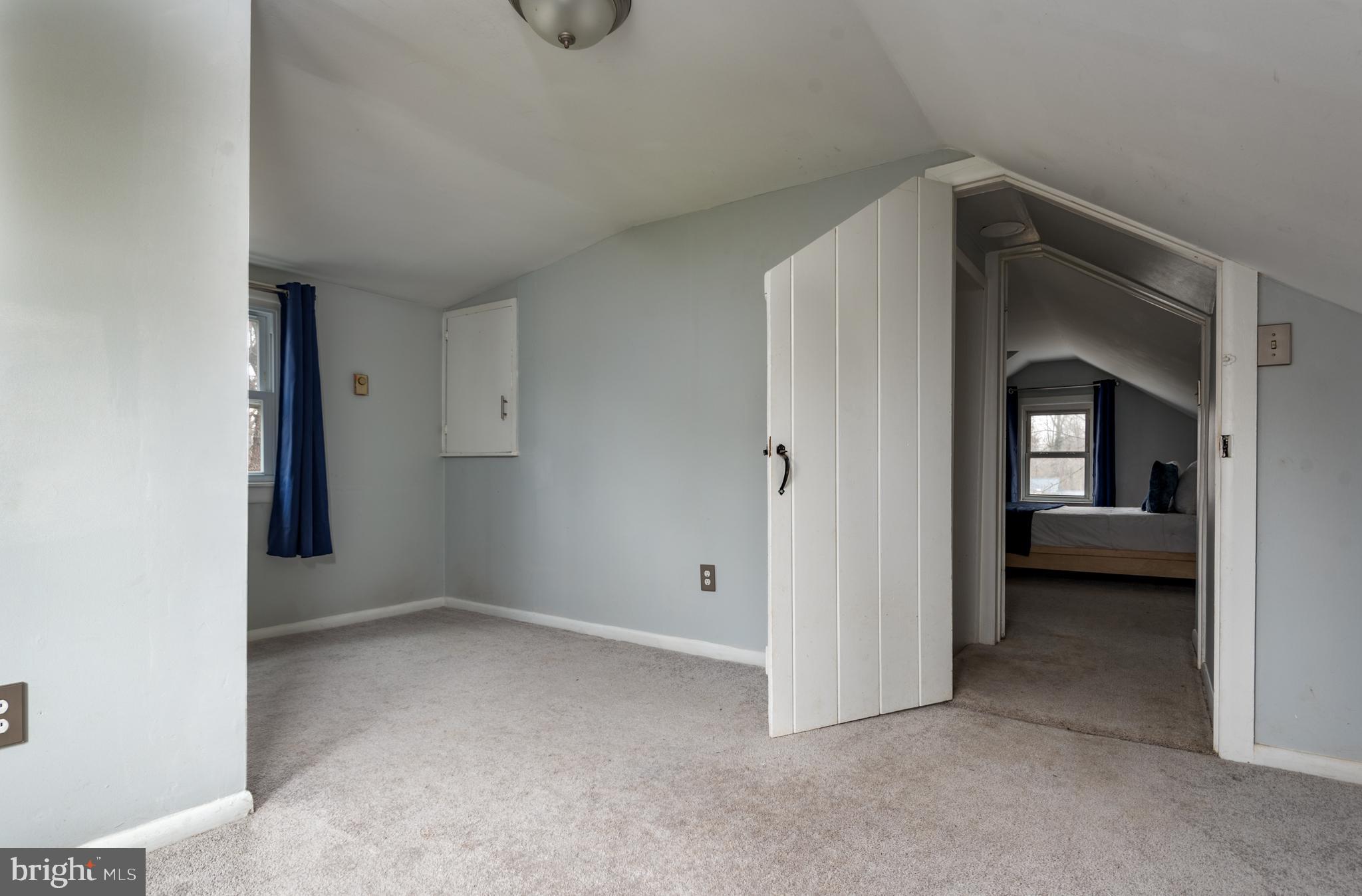 WOODLAWN ACRES - Residential