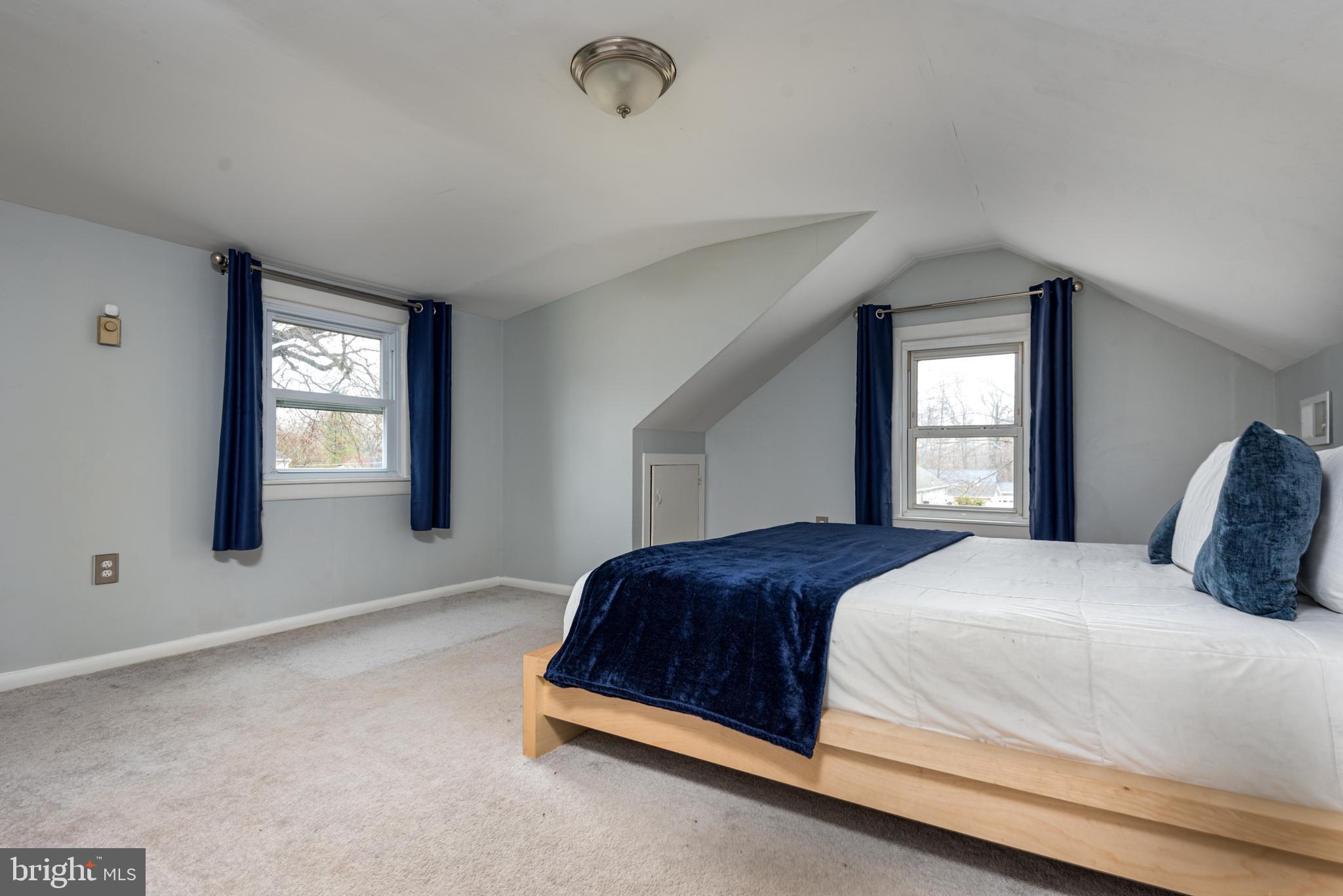 WOODLAWN ACRES - Residential