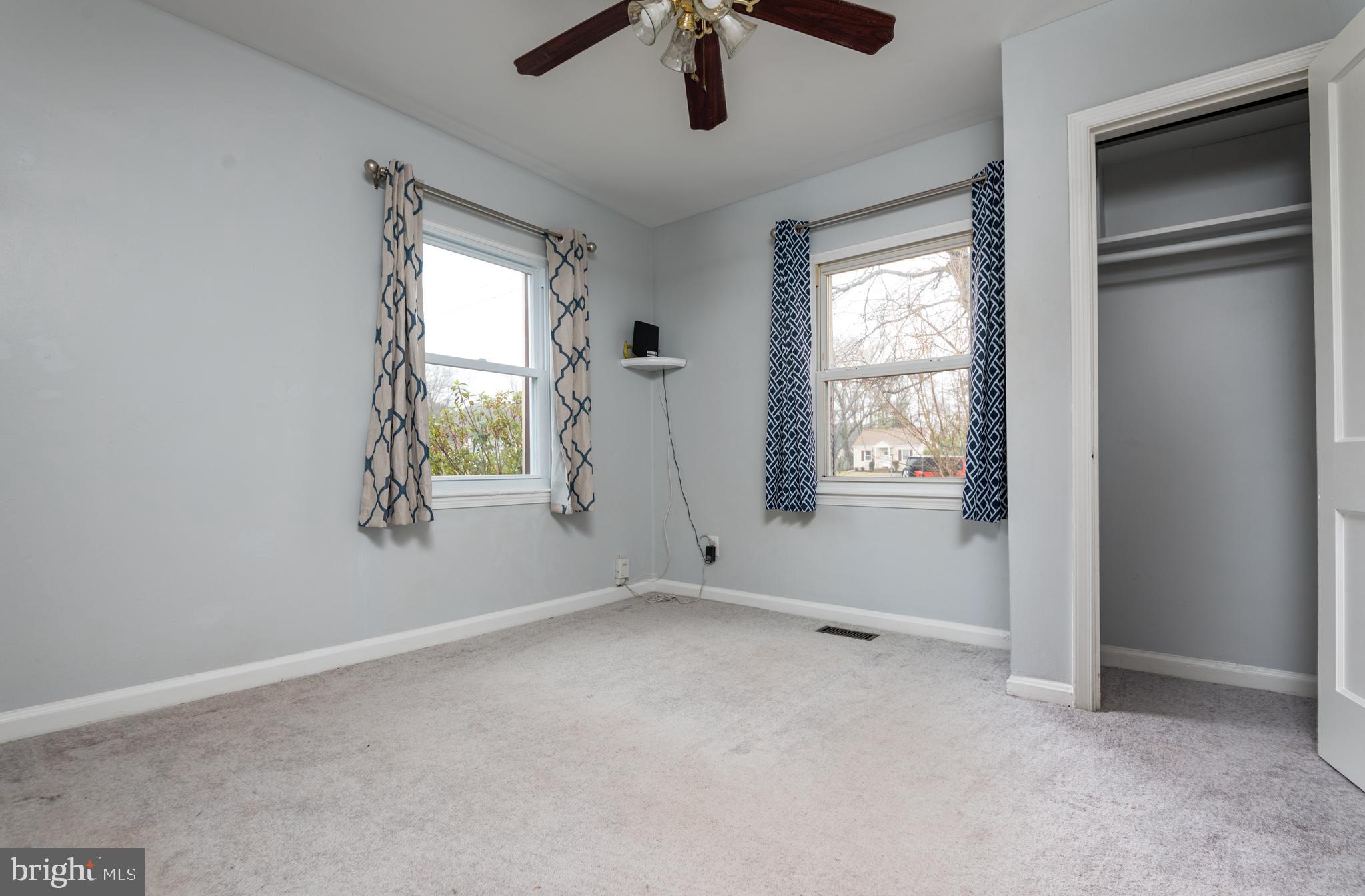 WOODLAWN ACRES - Residential