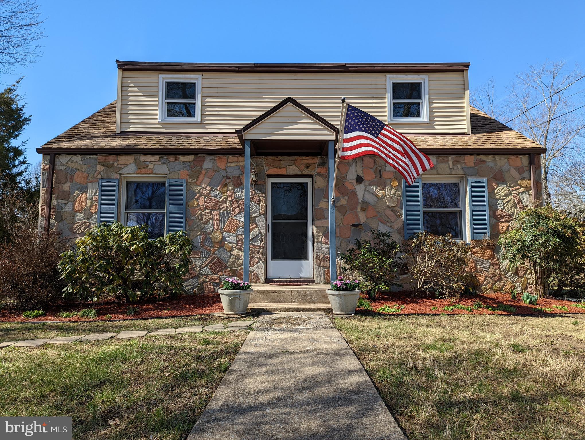 WOODLAWN ACRES - Residential