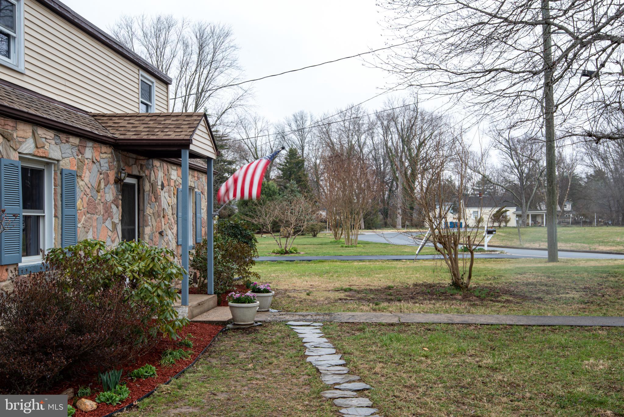 WOODLAWN ACRES - Residential