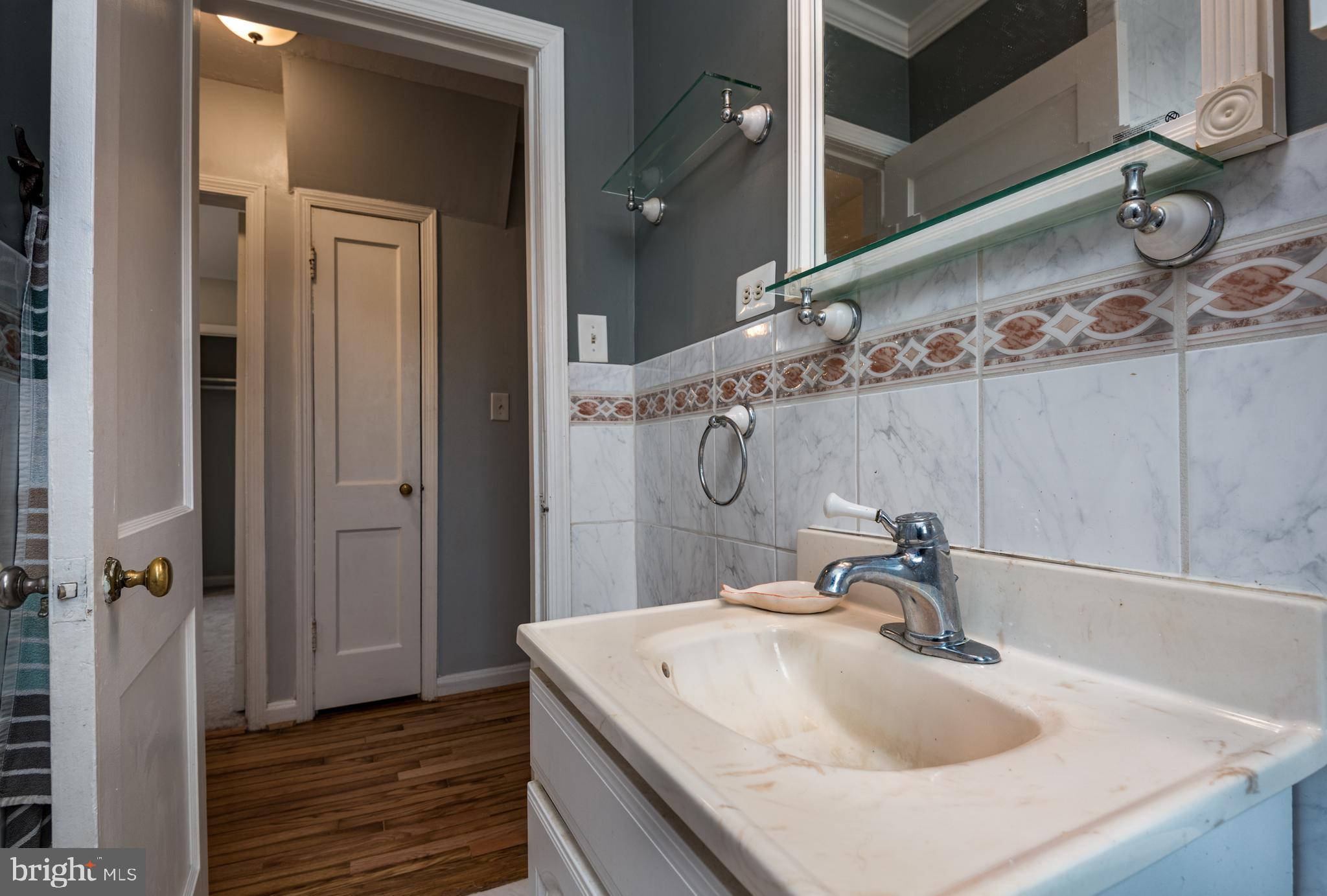 WOODLAWN ACRES - Residential