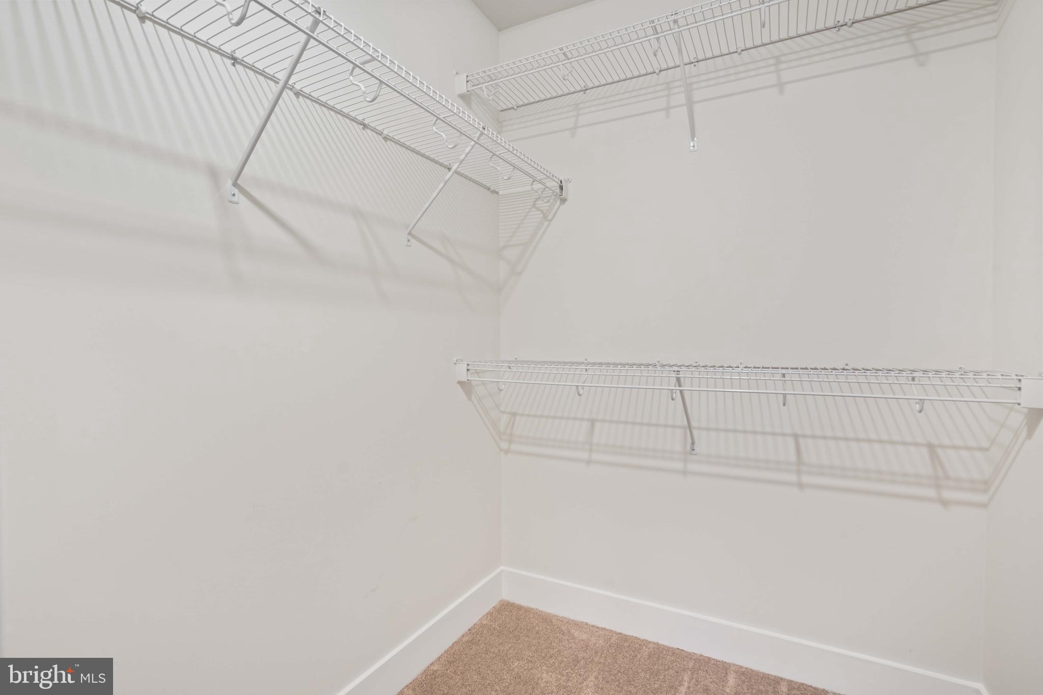 WATER'S LANDING - Residential