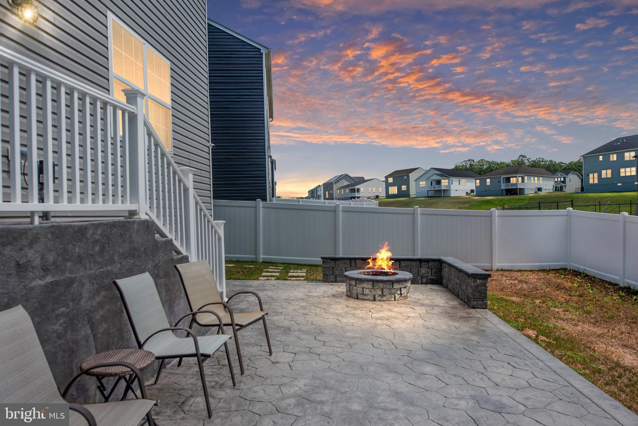 WILDERNESS SHORES - Residential