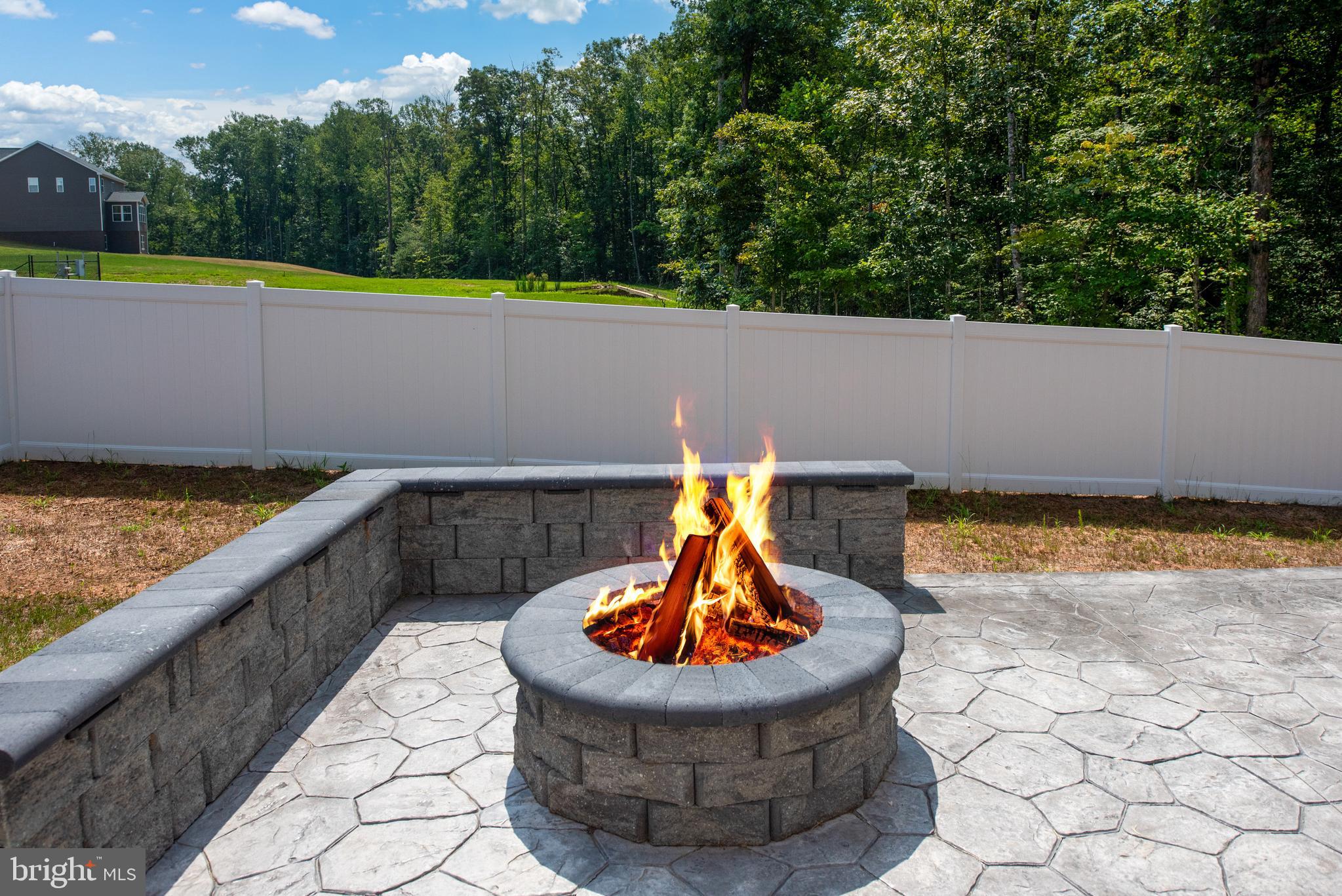 WILDERNESS SHORES - Residential