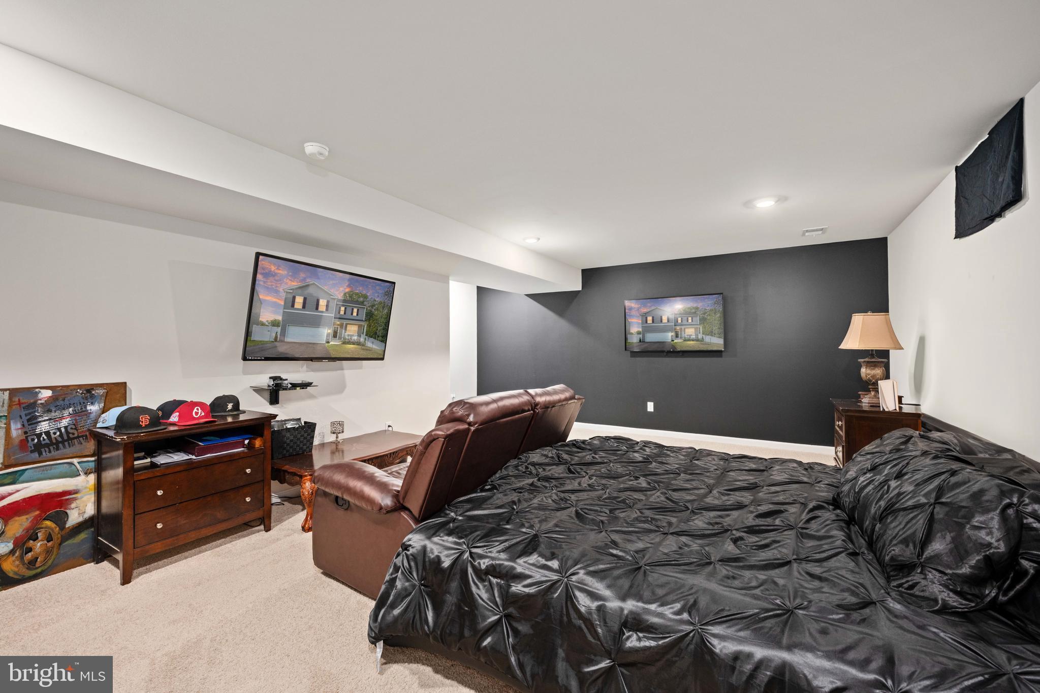 WILDERNESS SHORES - Residential