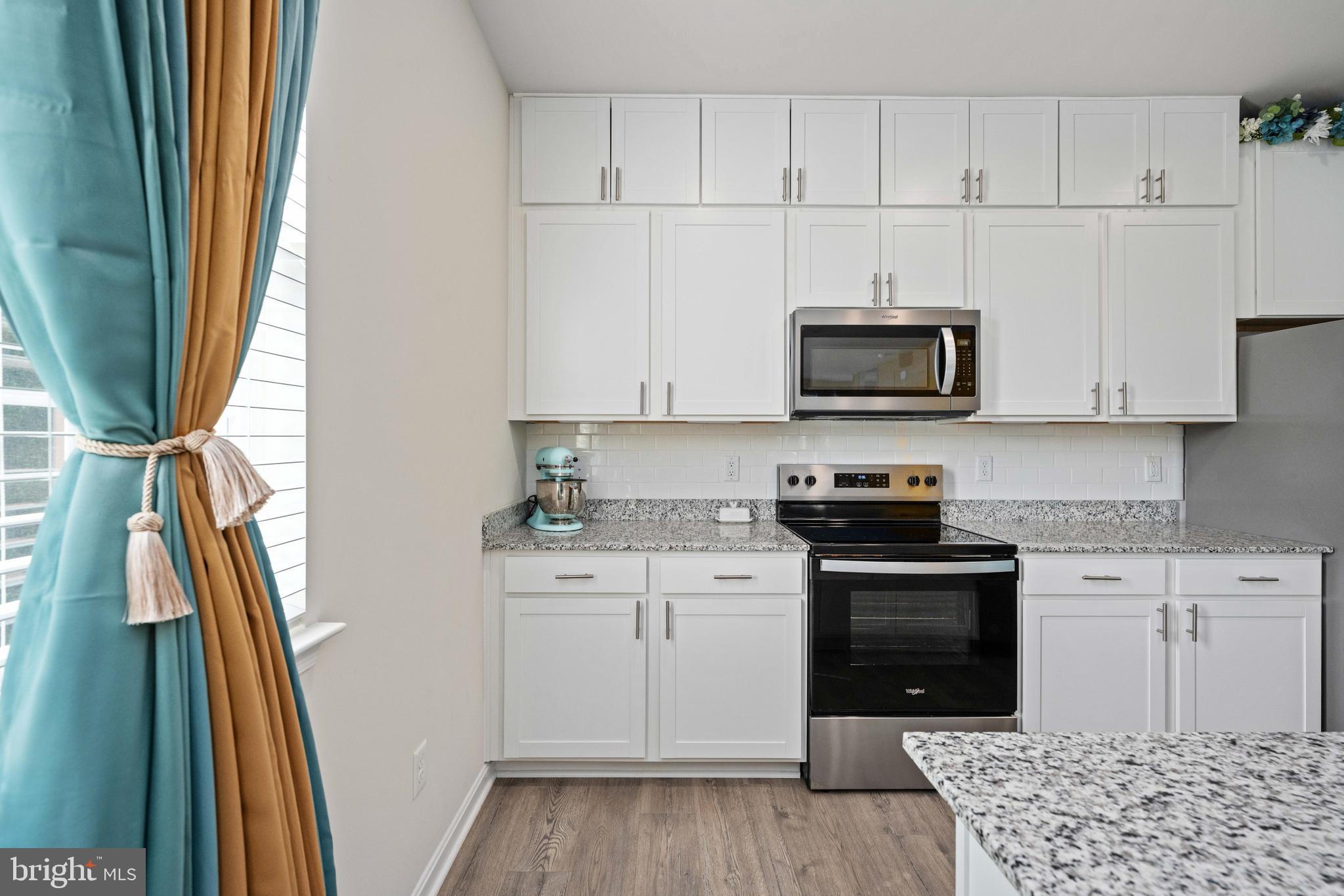 WILDERNESS SHORES - Residential