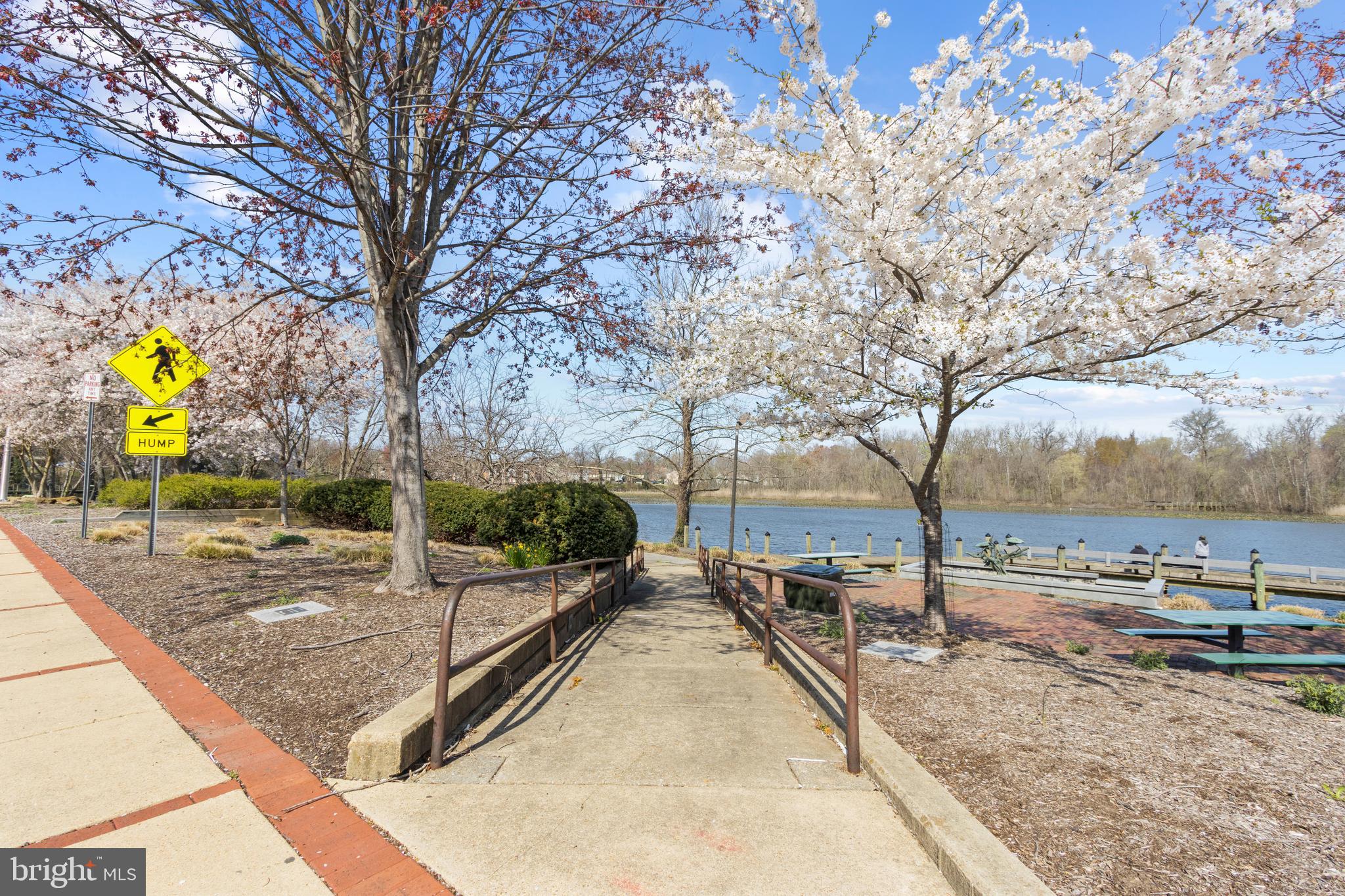 BROWN STATION - Residential