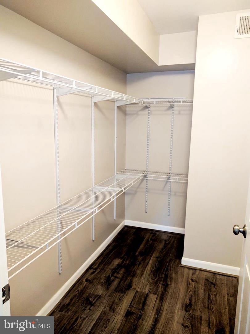 BROWN STATION - Residential