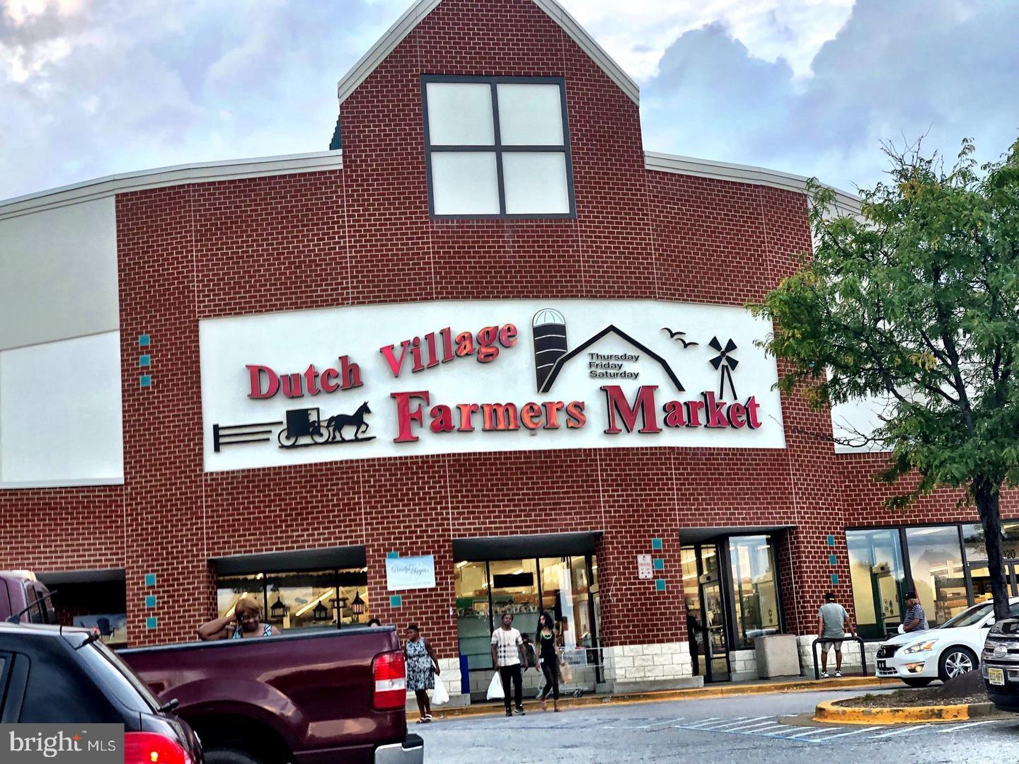 BROWN STATION - Residential