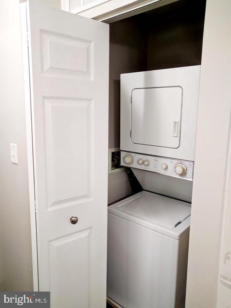 BROWN STATION - Residential