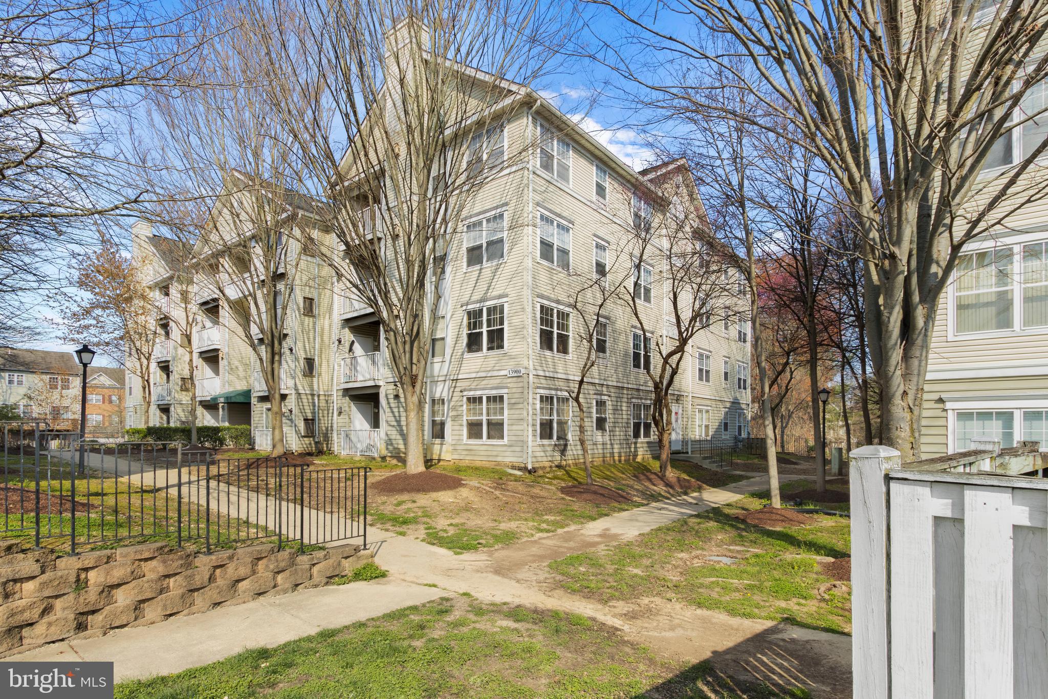 BROWN STATION - Residential