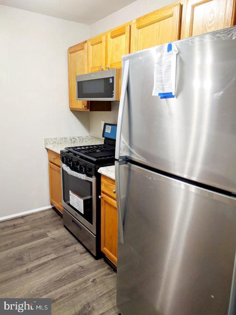 BROWN STATION - Residential