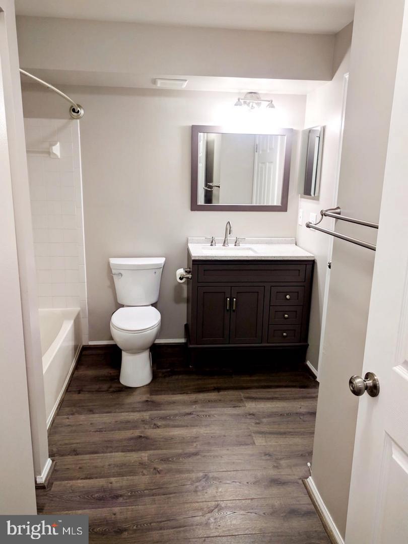 BROWN STATION - Residential