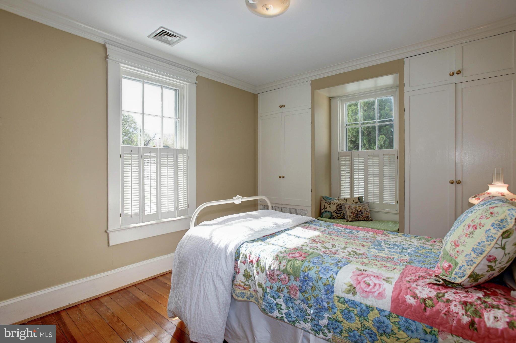 RUSTFIELD - Residential