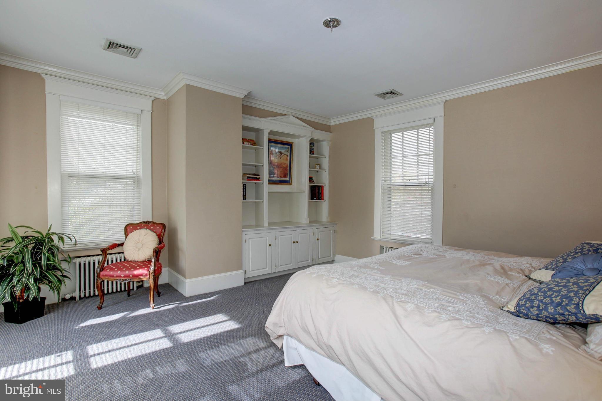 RUSTFIELD - Residential