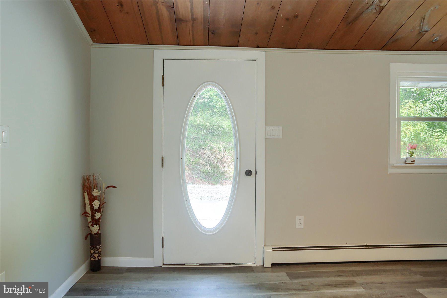 1441 ERNEY ROAD