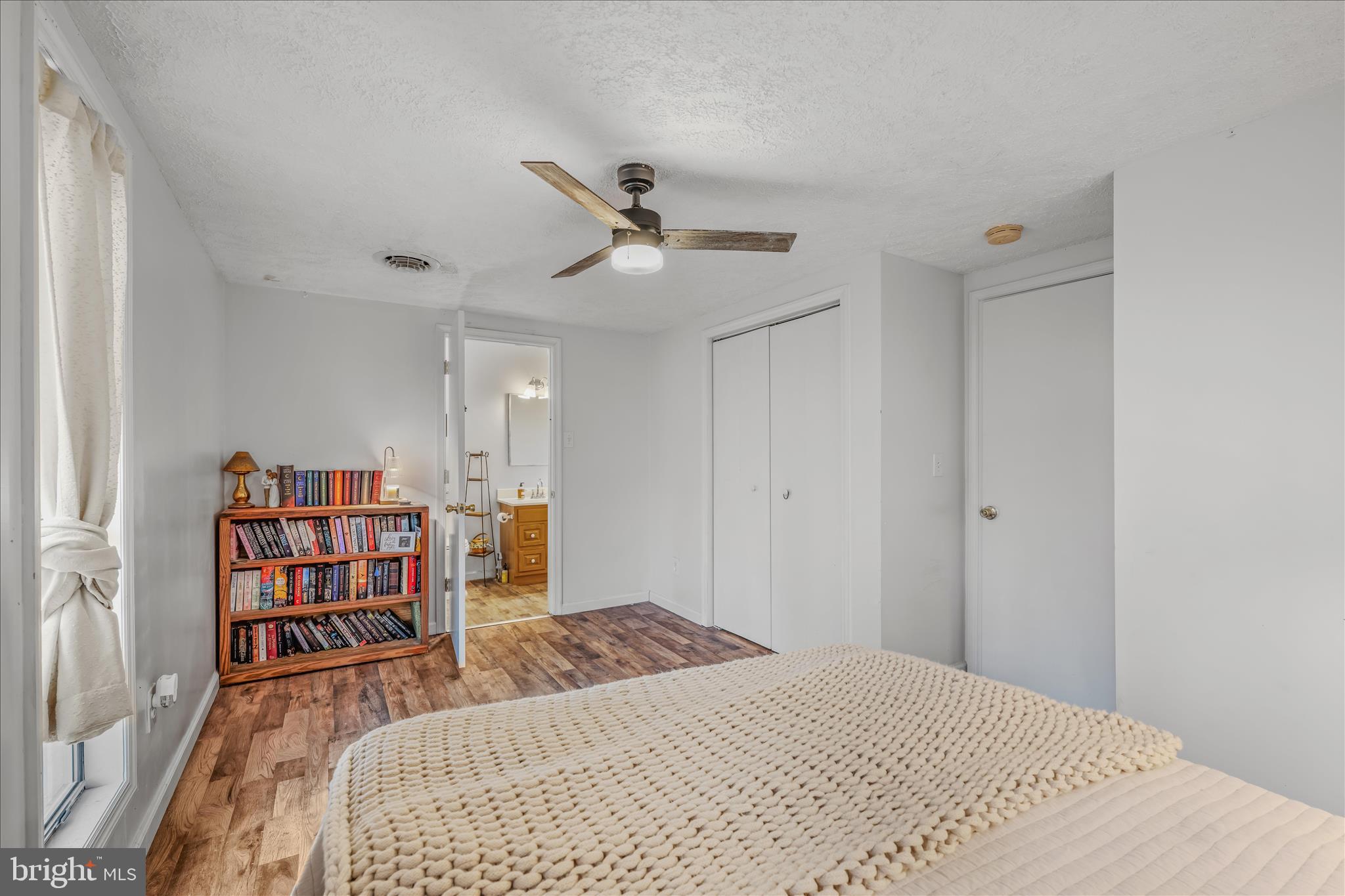 SLEEPY HOLLOW S/D - Residential