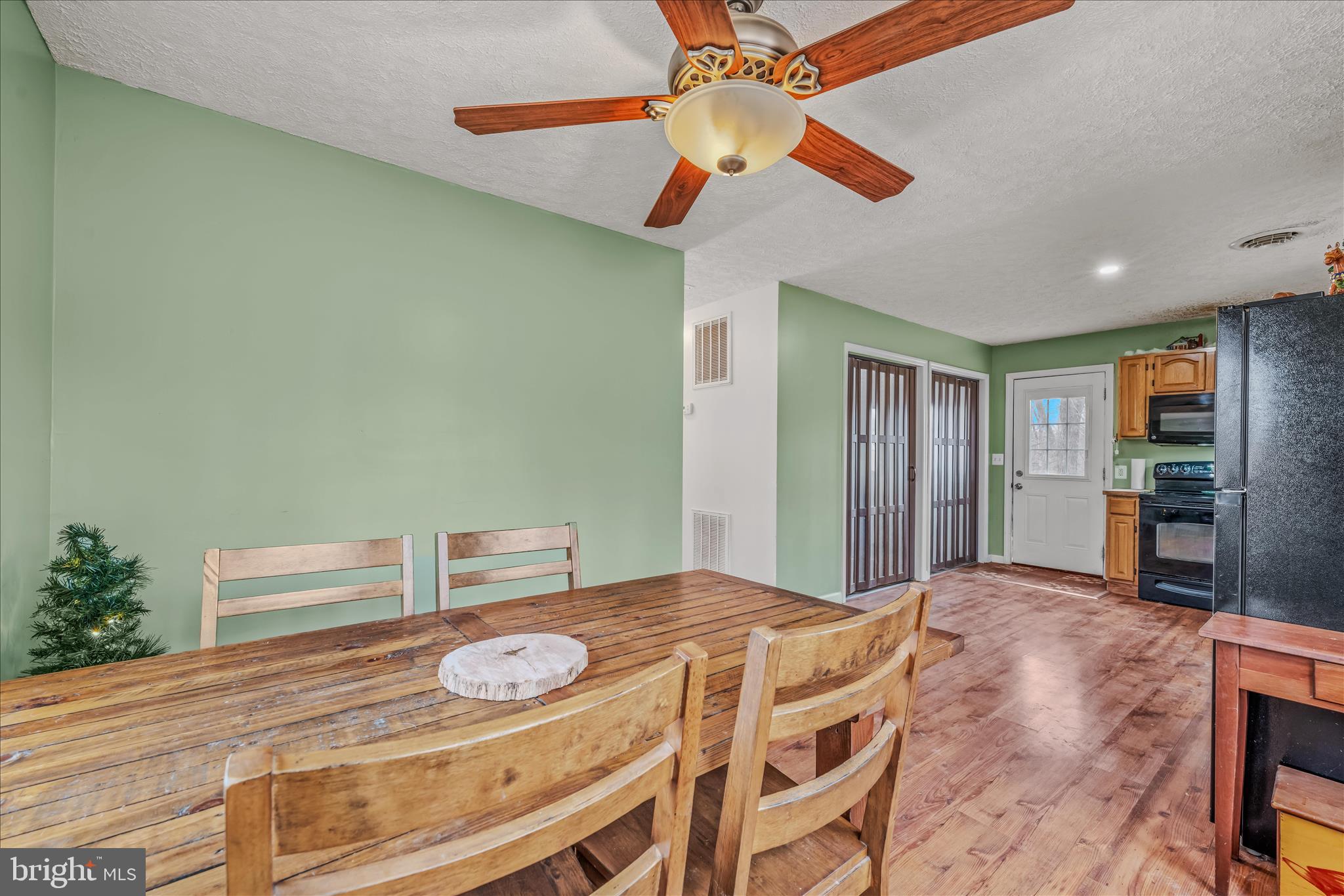 SLEEPY HOLLOW S/D - Residential