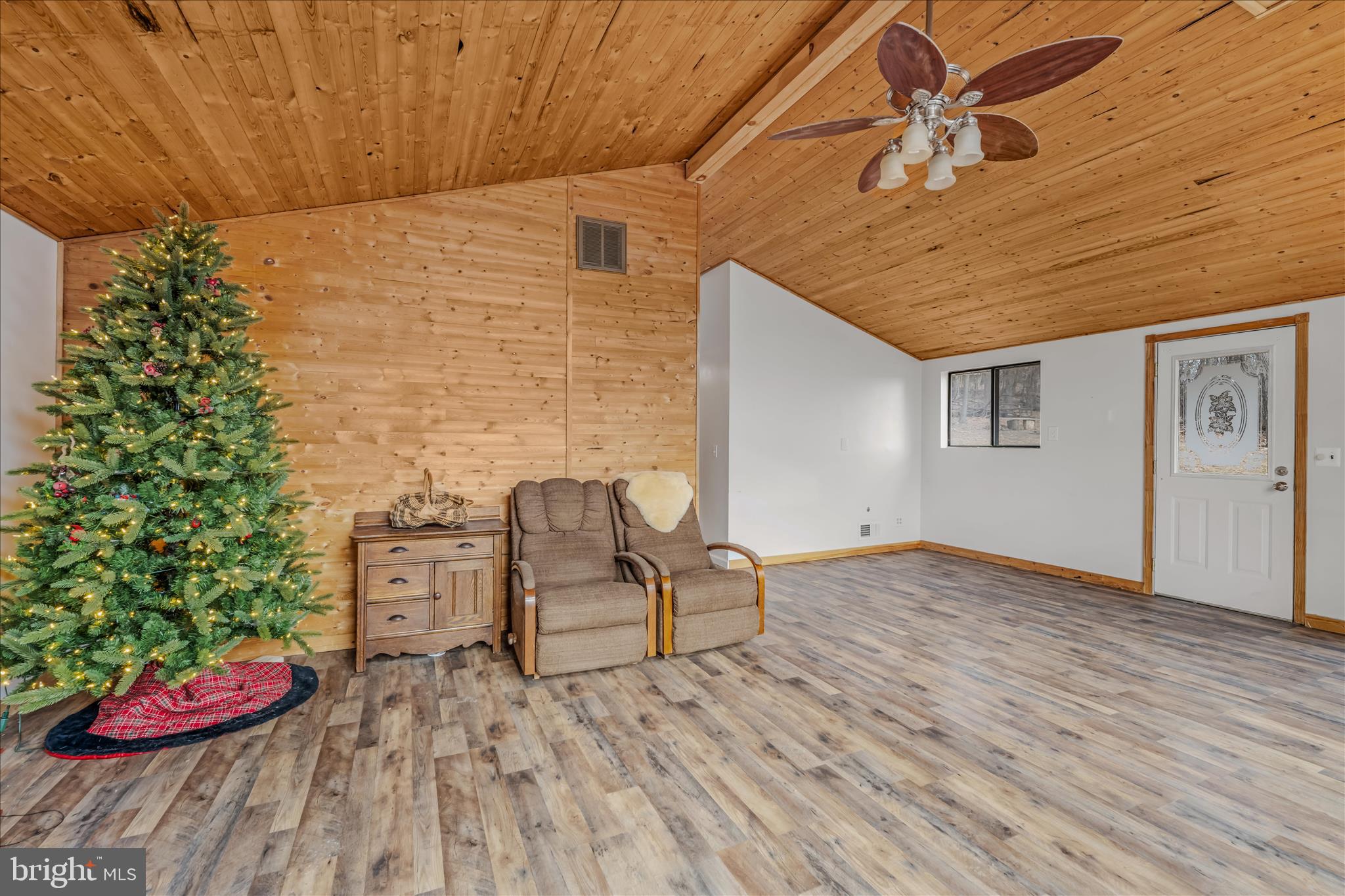 SLEEPY HOLLOW S/D - Residential