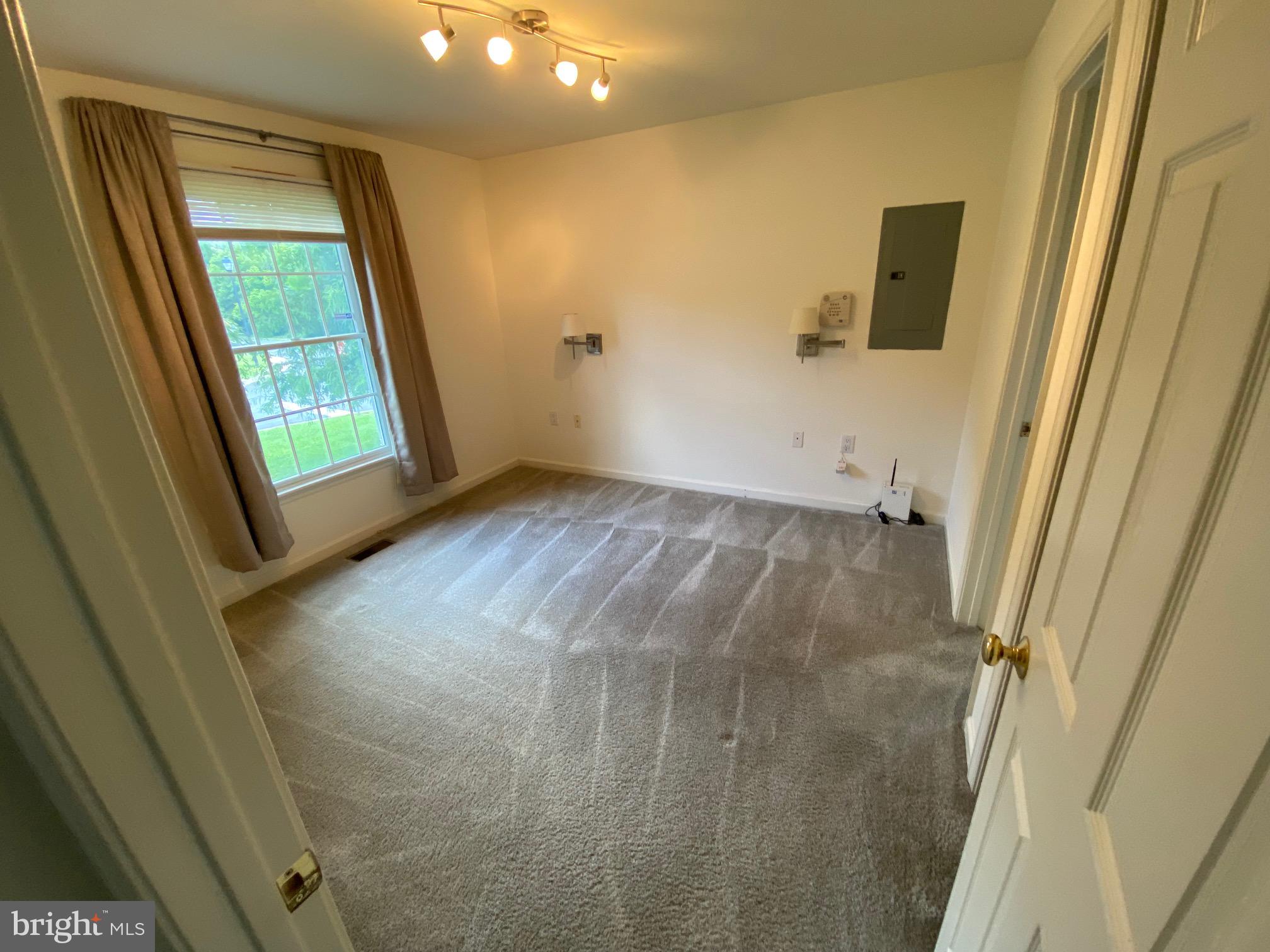 MADDEX FARM - Residential Lease