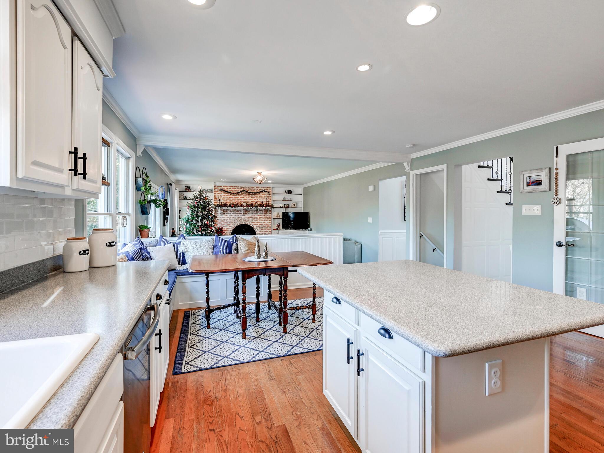 MOUNT HEBRON - Residential